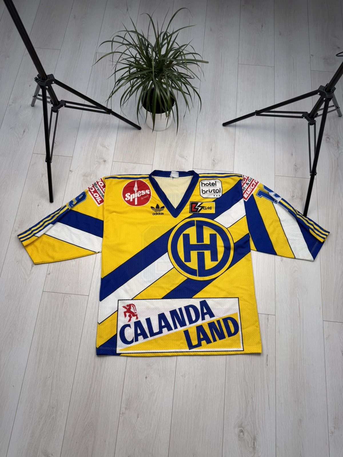 Adidas Vintage Rare Adidas HC DAVOS #19 SIGG 90s Hockey Jersey Size US XL / EU 56 / 4 - 1 Thumbnail