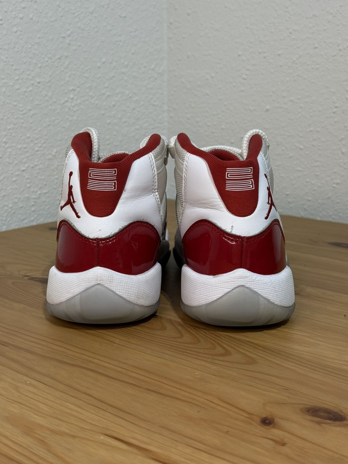 Jordan Brand × Nike Nike Air Jordan 11 Retro Cherry size 4Y Women’s 6 No box Size US 6 / IT 36 - 3 Thumbnail