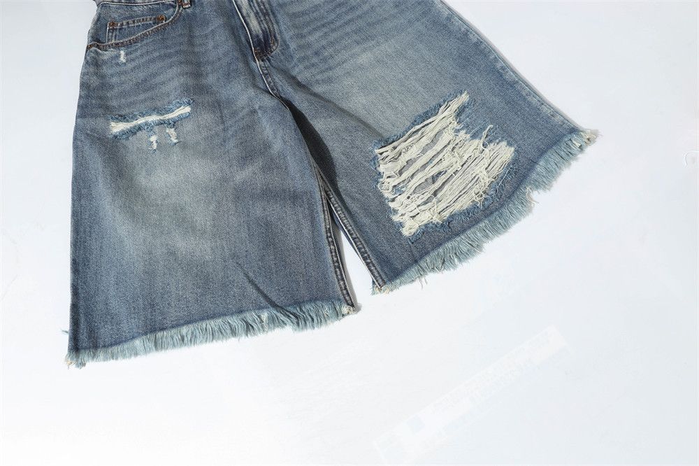 Vintage American Retro Distressed Straight Shorts with Whiskering Size US 32 / EU 48 - 4 Thumbnail