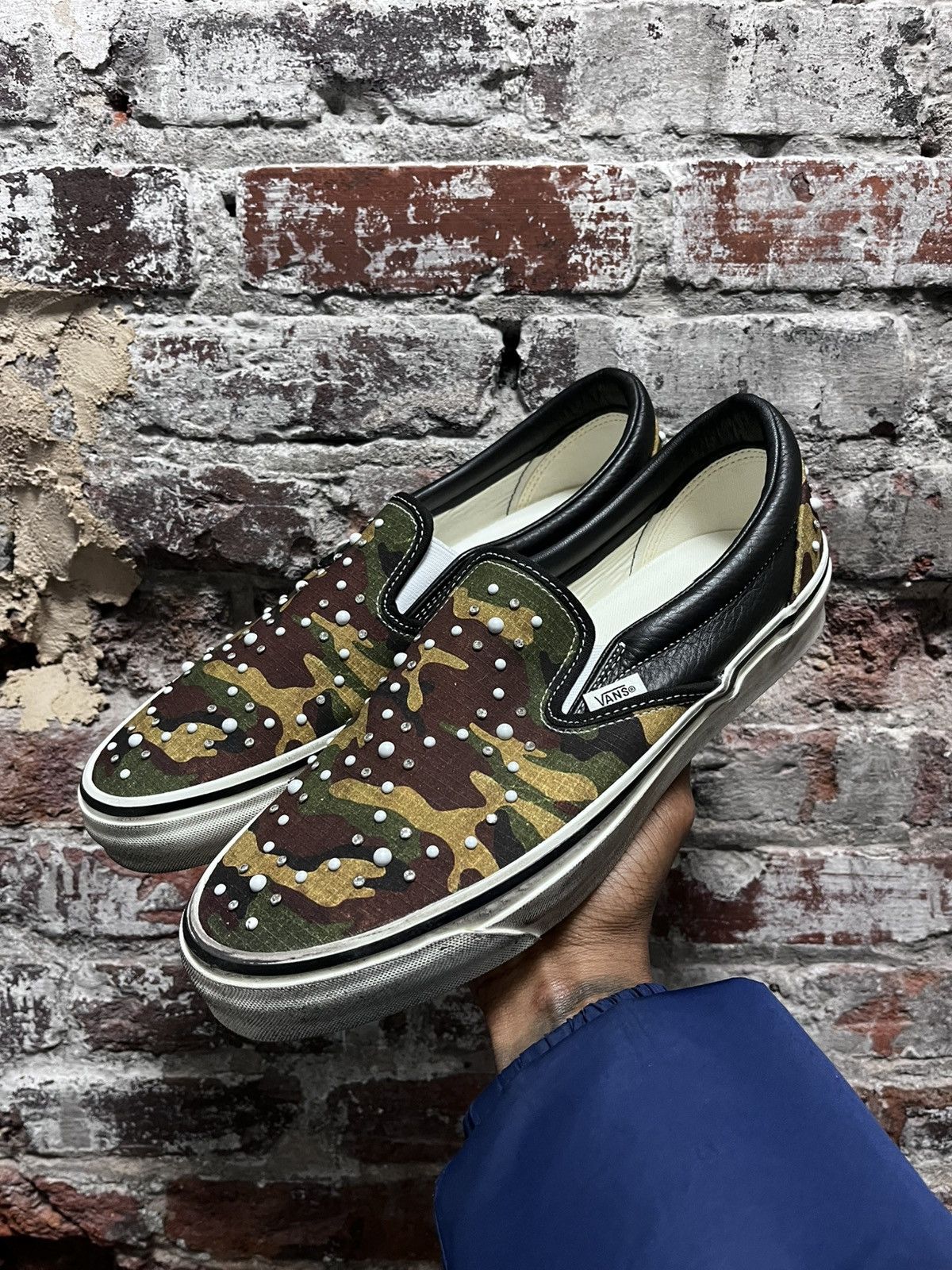 Vans Vans Classic Slip-on Pearlized Size US 11 / EU 44 - 1 Thumbnail