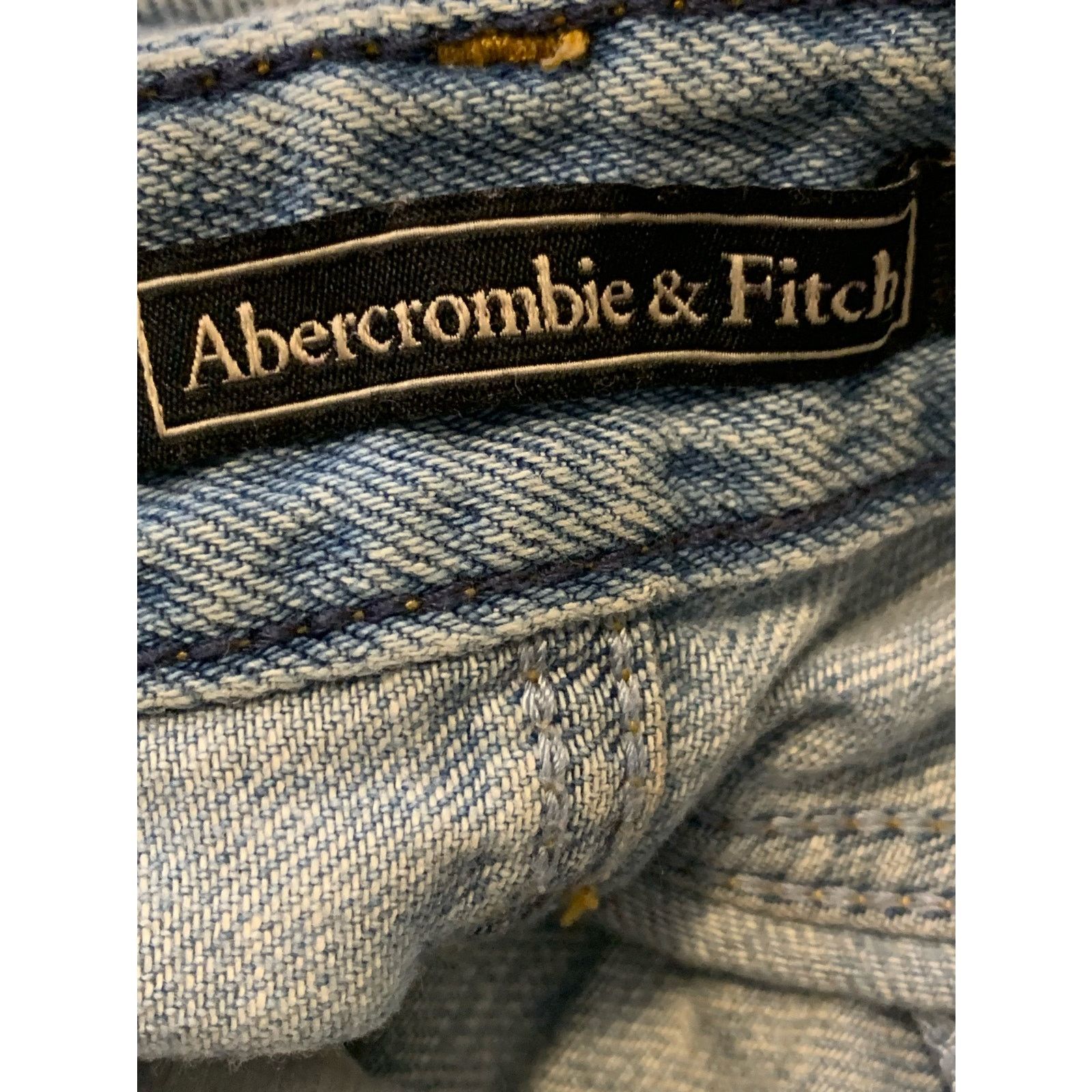 Abercrombie & Fitch Abercrombie & Fitch distressed cut out short shorts size 25 Size 30" / US 8 / IT 44 - 3 Thumbnail