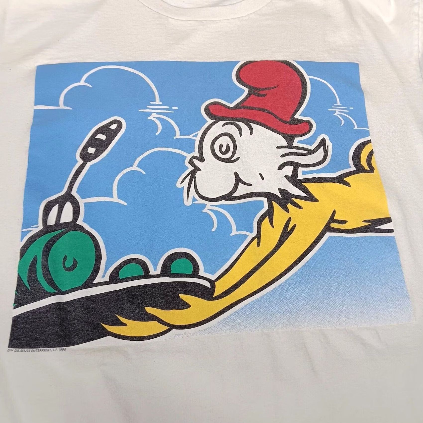 Vintage VINTAGE Dr Seuss White Shirt Medium M Sam I Am Green Eggs And Ham T-Shirt Men Size US M / EU 48-50 / 2 - 2 Thumbnail