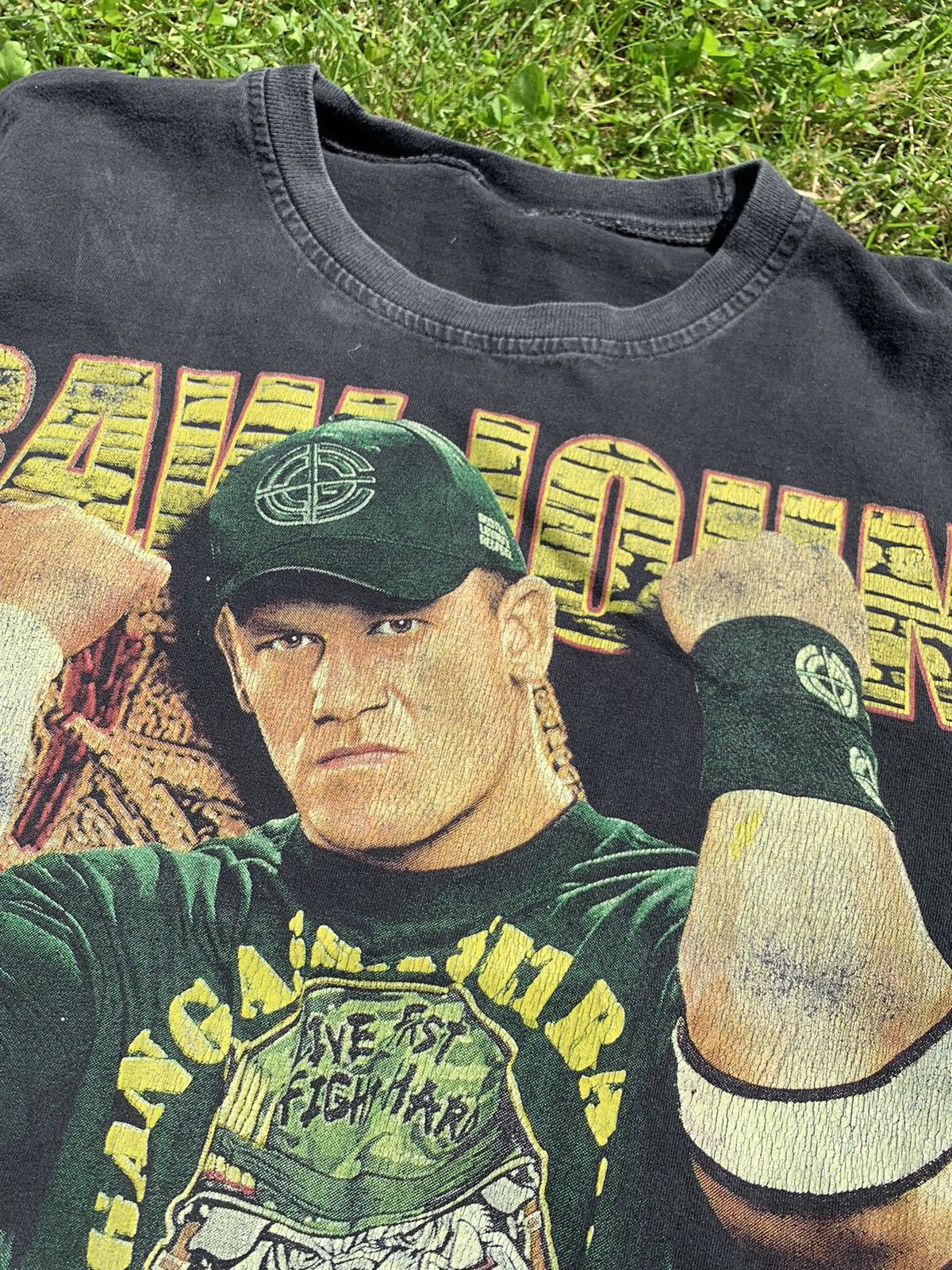 Vintage Vintage John Cena Wwe WWF Y2k Tee Raw Smackdown Faces Size US S / EU 44-46 / 1 - 8 Thumbnail