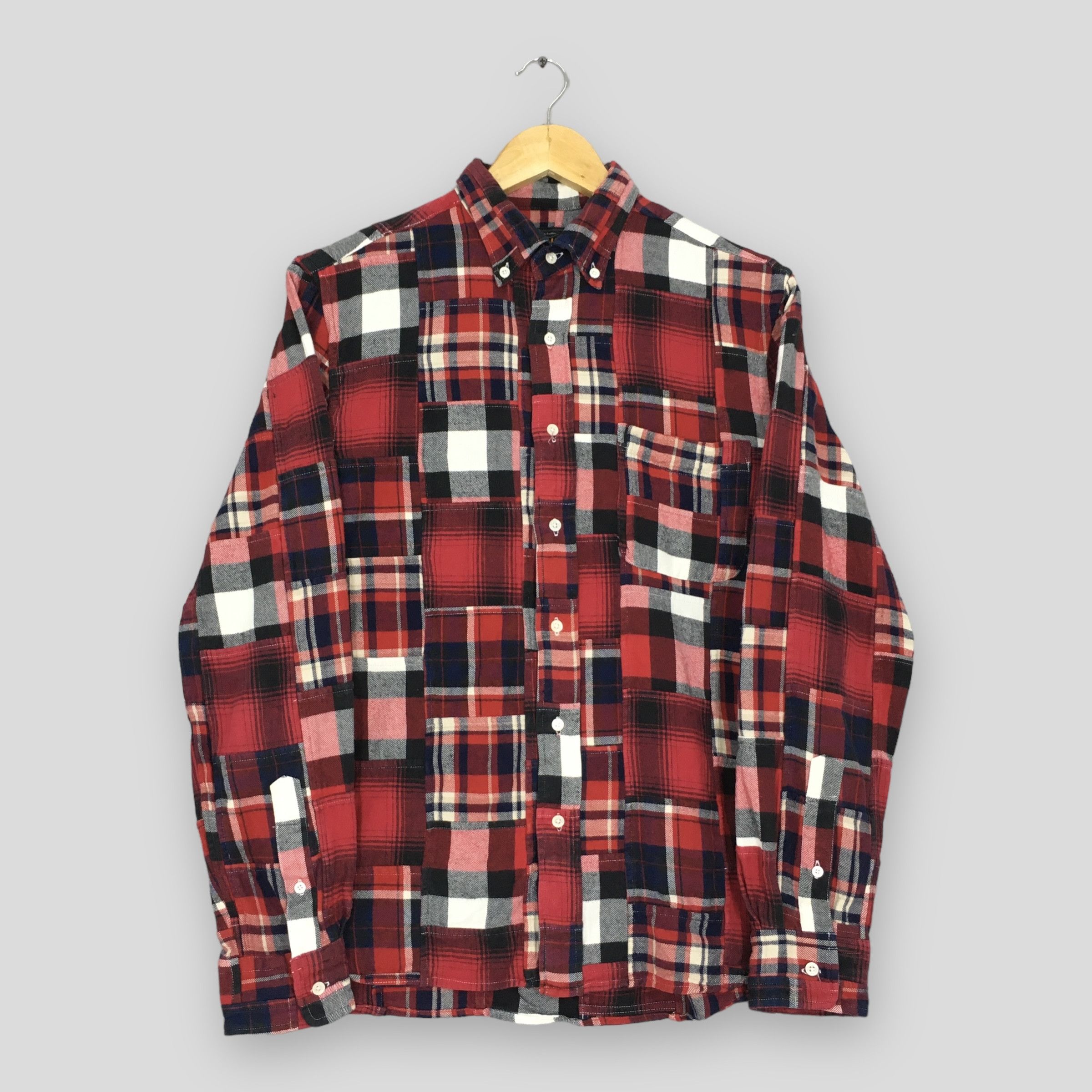 Beams Plus × Flannel × Japanese Brand Vintage Beams Japan Patchwork Checkered Flannel Shirt Small Size US S / EU 44-46 / 1 - 1 Thumbnail