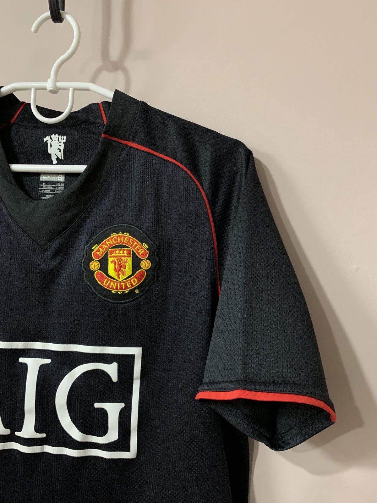 Nike Manchester United 2008 Football Shirt Nike Soccer NANI #17 Size US S / EU 44-46 / 1 - 4 Thumbnail