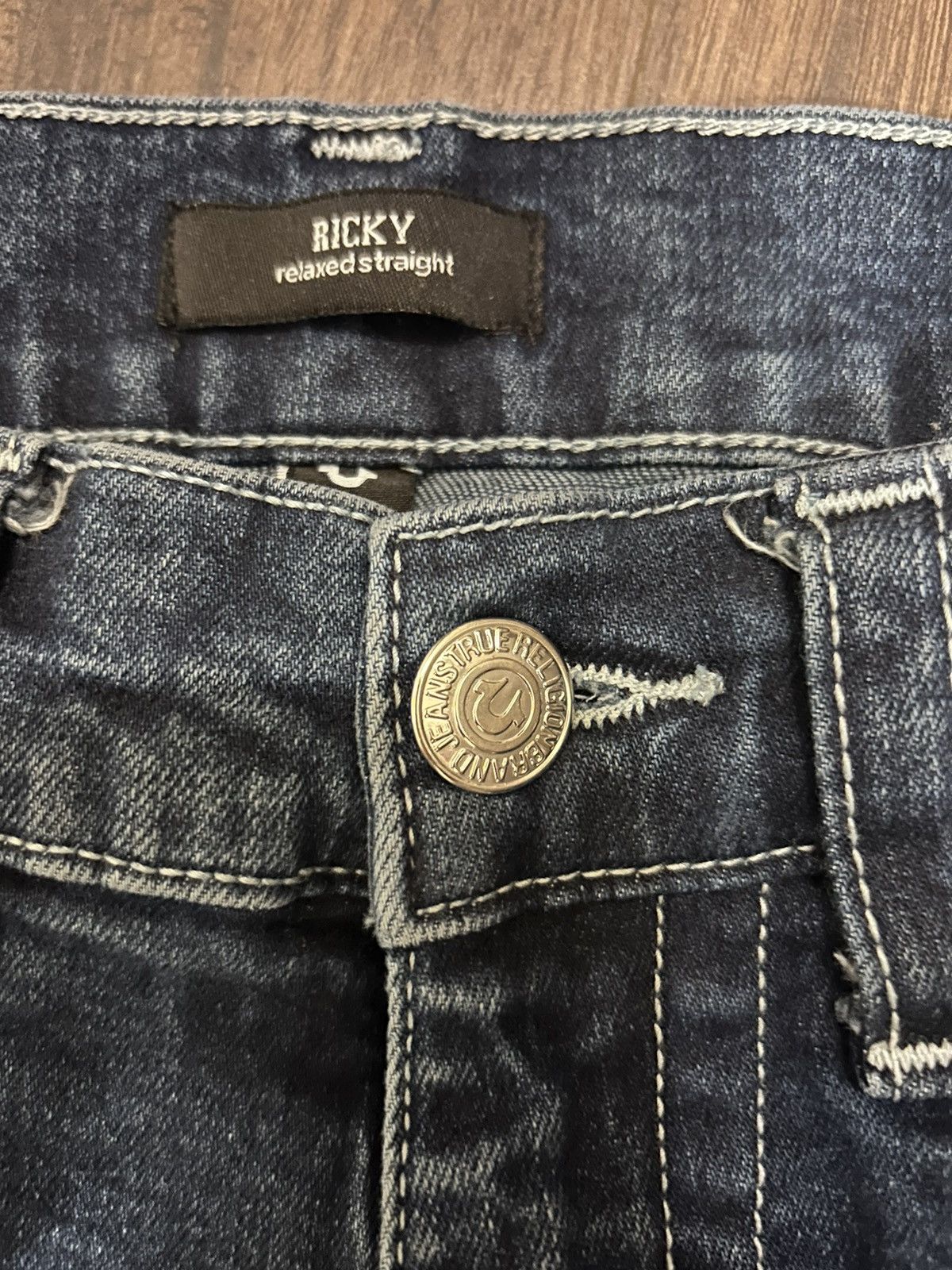 True Religion True religion relaxed straight jeans Size US 33 - 9 Thumbnail