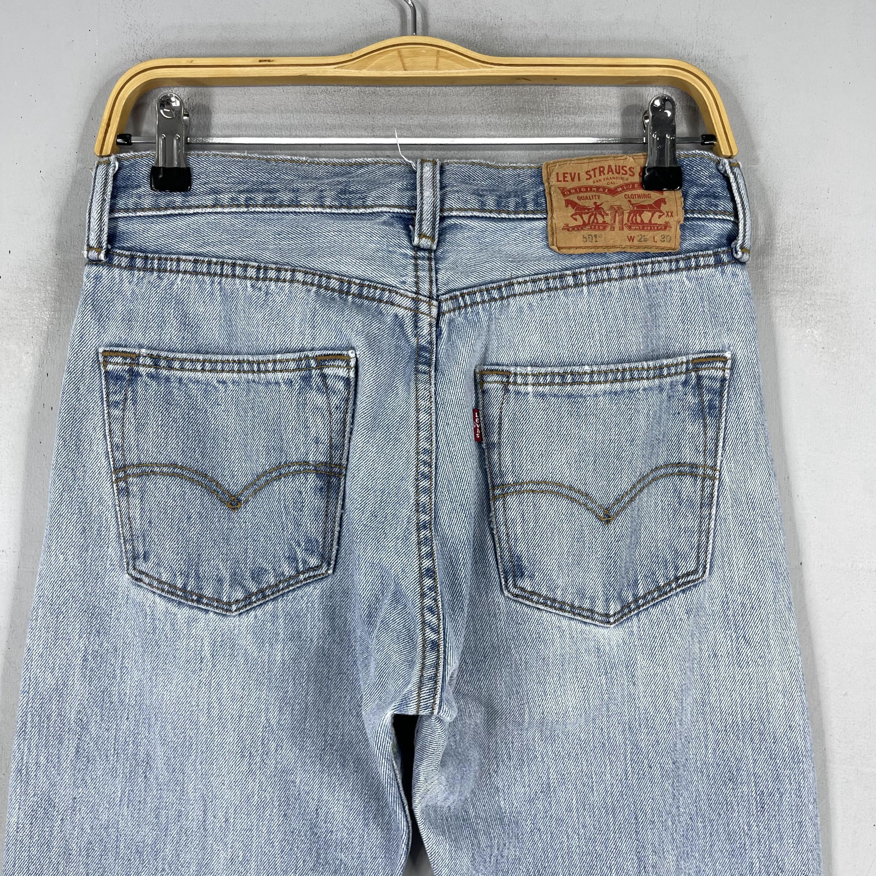 Jean × Levi's W29 L28 Vintage Levis 501 Distressed Reinforced Jeans Size US 29 - 6 Thumbnail