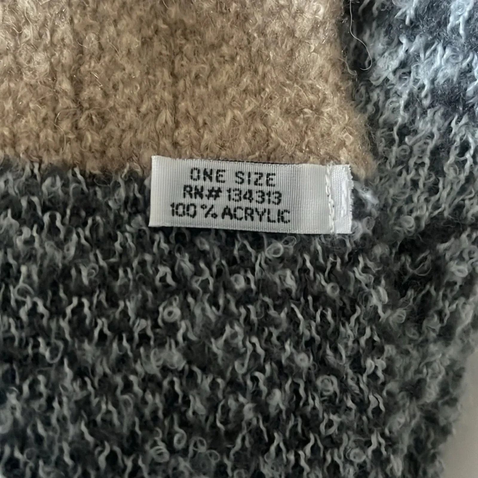 The Unbranded Brand Hooded open front boxy poncho cardigan with 22” slits. Size ONE SIZE - 5 Thumbnail