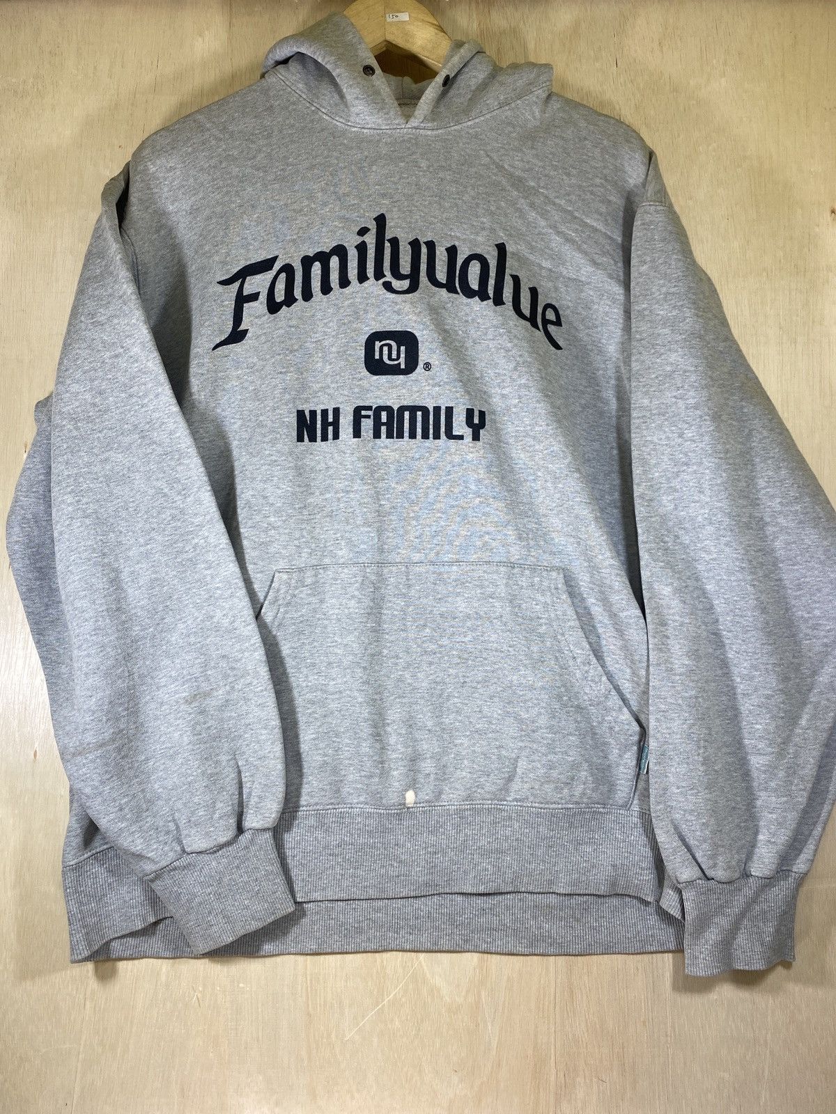 Neighborhood × Wtaps family value hoodie nh family Size US M / EU 48-50 / 2 - 1 Thumbnail
