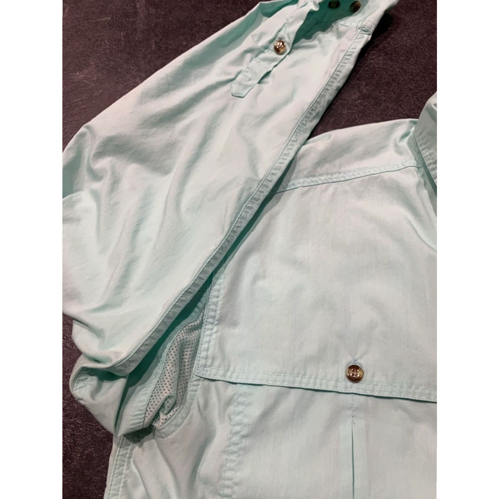 Vintage VINTAGE Drake Men Plaid Button Up Long Sleeve Shirt Aqua Large Regular Fit Outdoor Pockets Mens Size US L / EU 52-54 / 3 - 5 Thumbnail