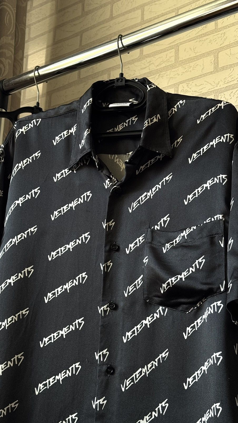 Vetements VETEMENTS MONOGRAM SHIRT Size US S / EU 44-46 / 1 - 2 Thumbnail