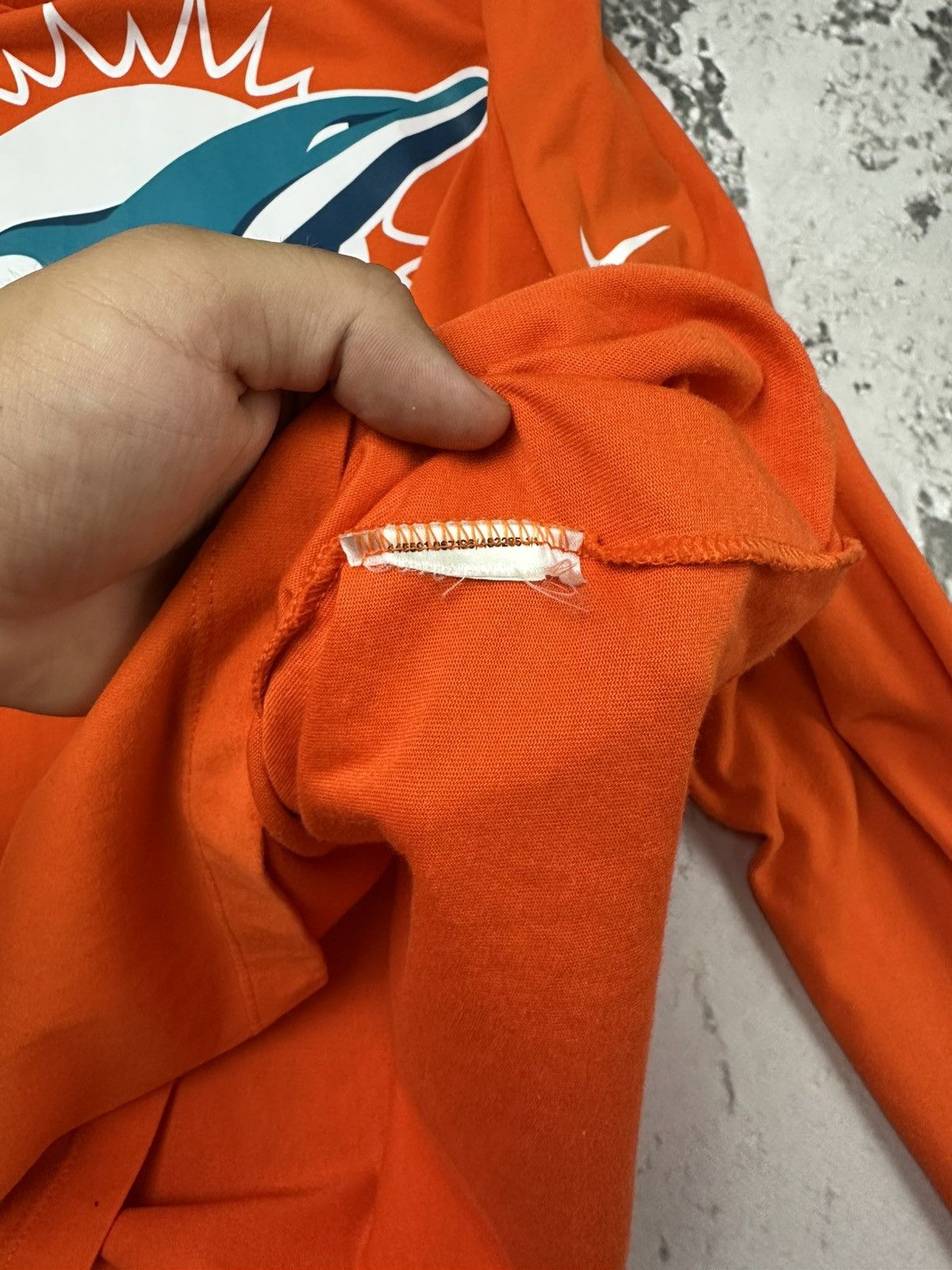 Nike Nike Dolphins NFL Team Long Sleeve Dri-Fit Orange Size US L / EU 52-54 / 3 - 9 Thumbnail