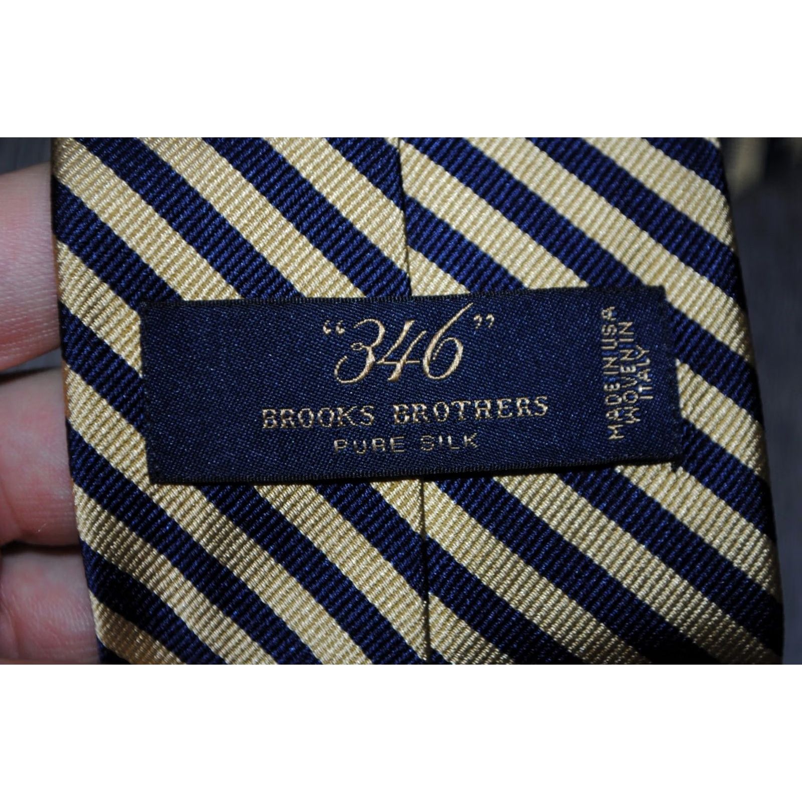Brooks Brothers BROOKS BROTHERS GOLD MEN'S 100% SILK NECKTIE DESIGNER STRIPED ITALY/USA Size ONE SIZE - 5 Thumbnail
