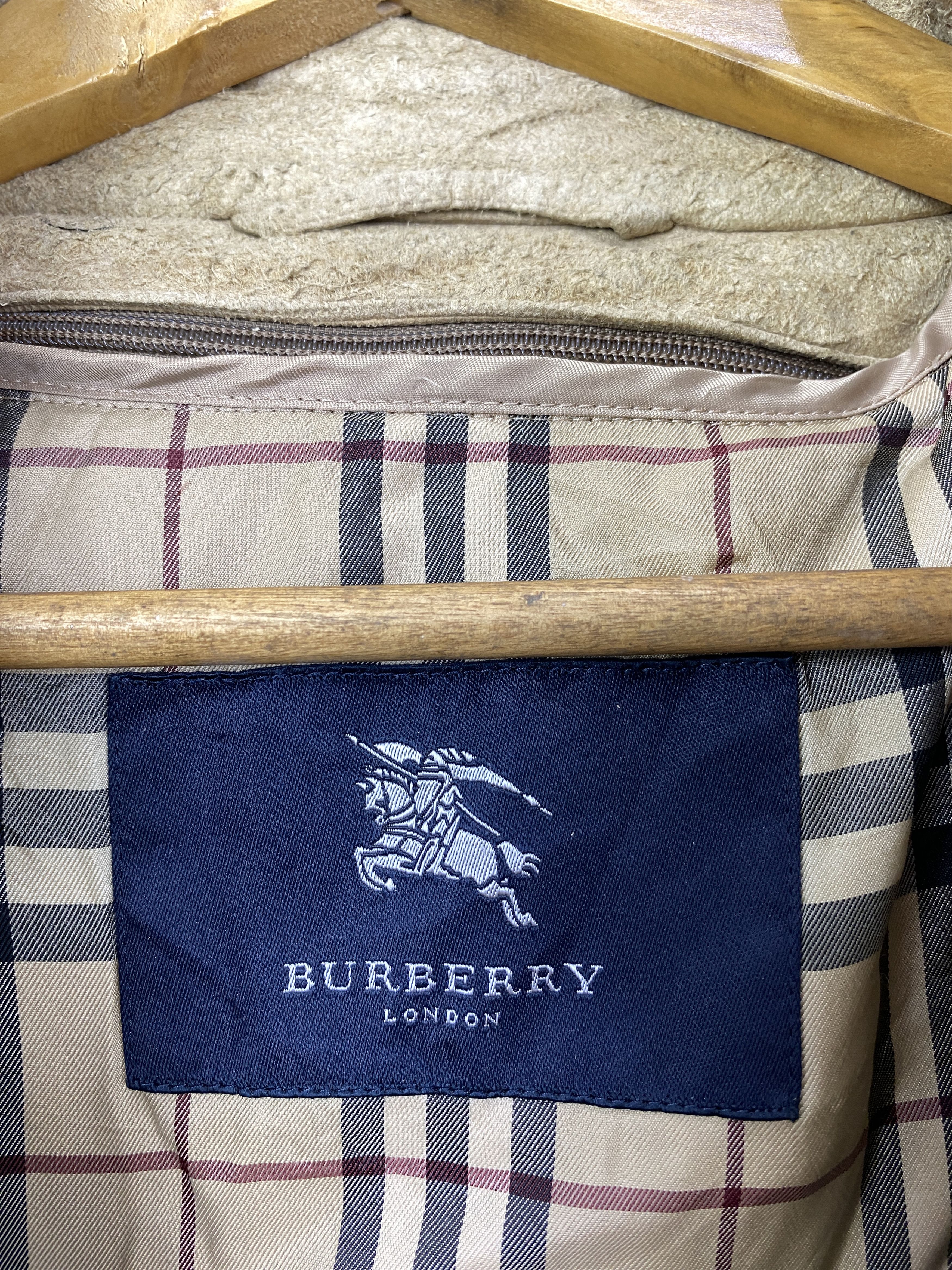 Burberry Vintage Burberry Hooded Field Beige Jacket JA0182 Size US M / EU 48-50 / 2 - 5 Thumbnail