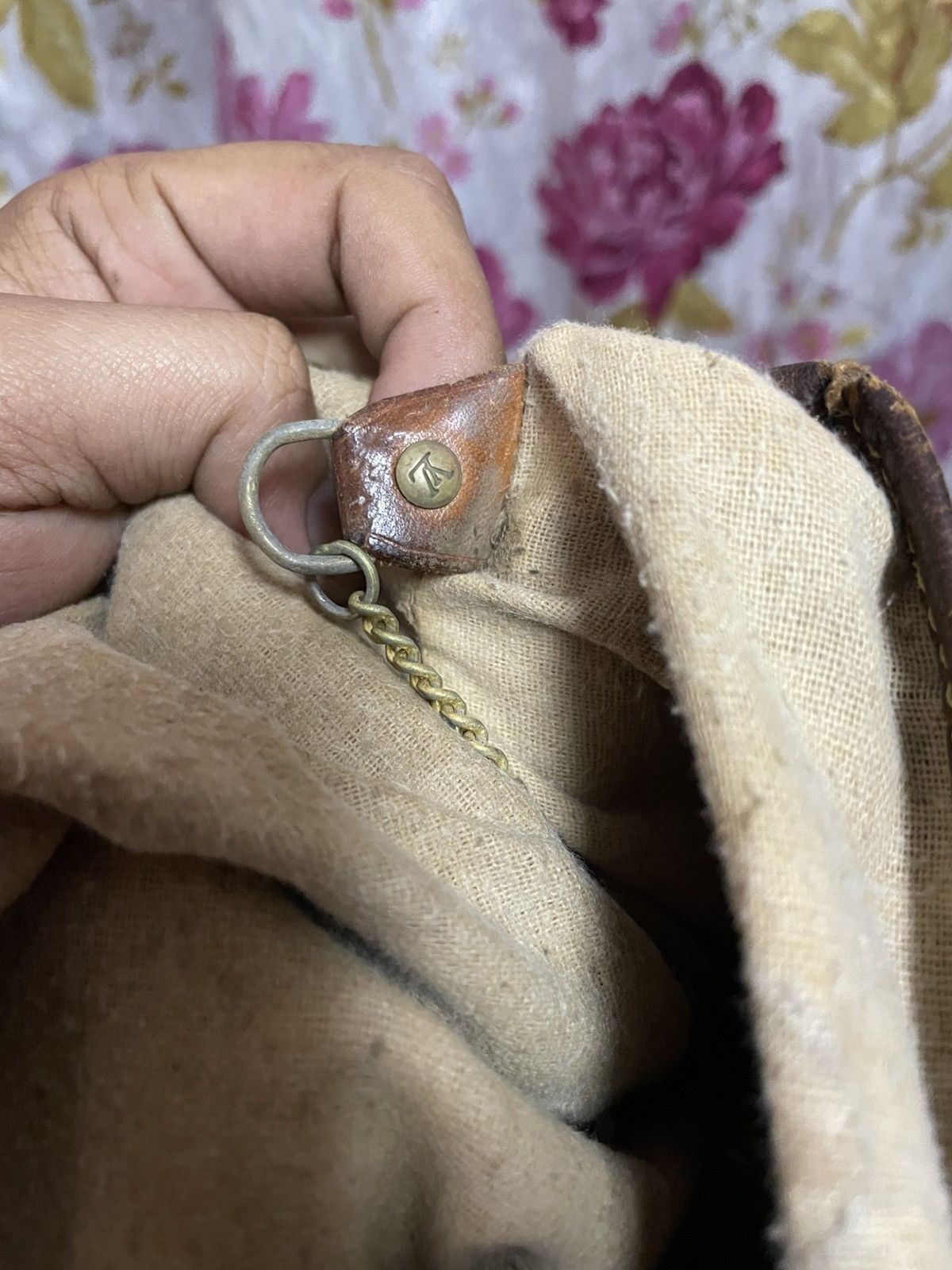 Louis Vuitton Vintage Louis Vuitton Bucket Bag Size ONE SIZE - 7 Thumbnail