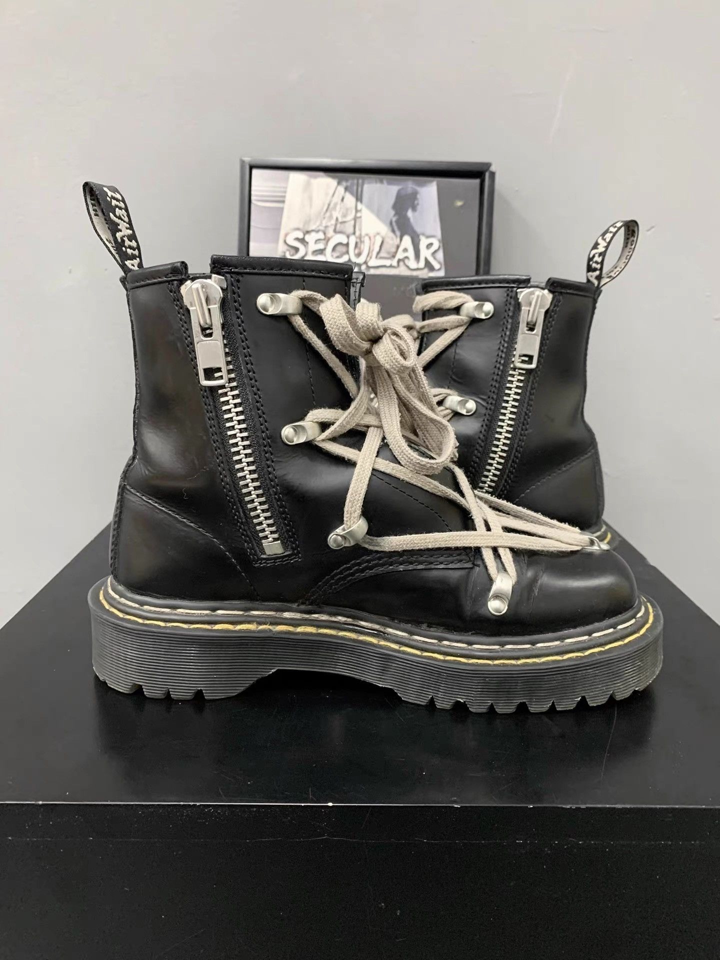 Rick Owens Rick Owens×Dr.Martens Co-branded Pentagram Ankle Boots K34 Size US 7 / IT 37 - 7 Thumbnail