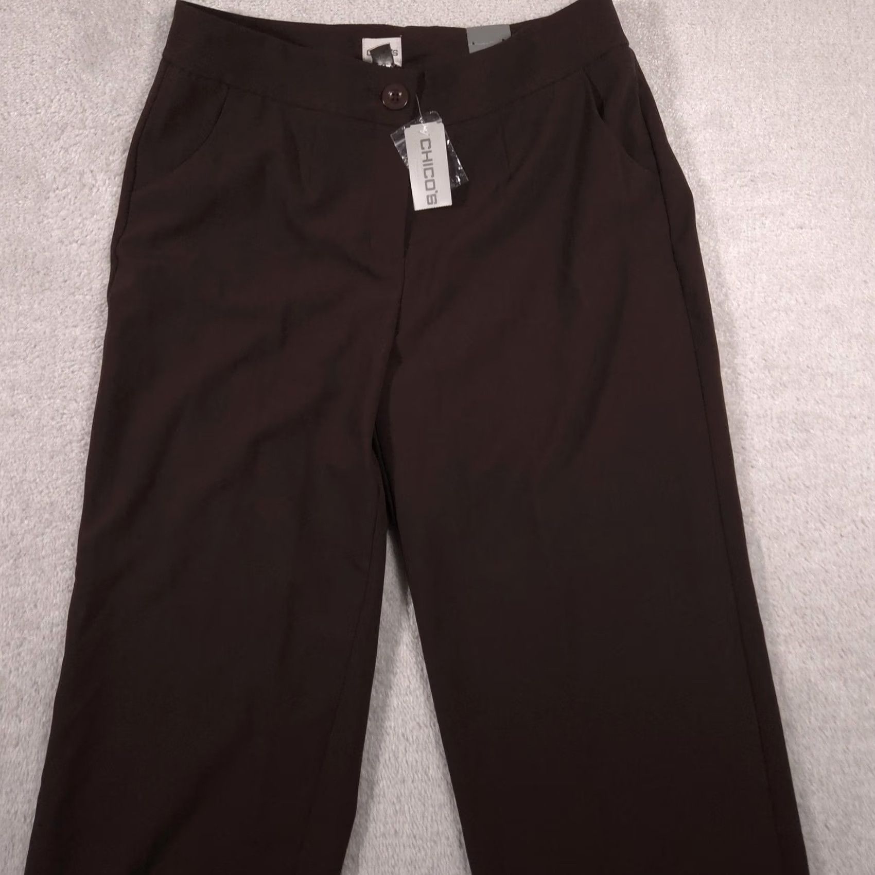 Vintage Chico's Dress Pants Womens 3 Short Brown Twill Stretch Relaxed Crop Flat Front Zip Hem Pockets Womens 3 Short Brown Size 26" / US 2 / IT 38 - 2 Thumbnail