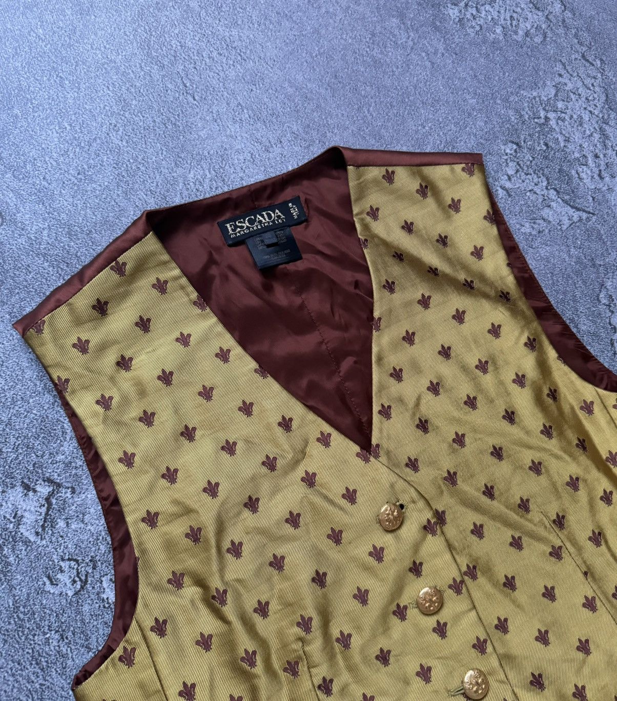 Escada × Escada Sport × Vintage Escada by Margaretha Ley Italy 36 button up vest all printed Size XS / US 0-2 / IT 36-38 - 4 Thumbnail