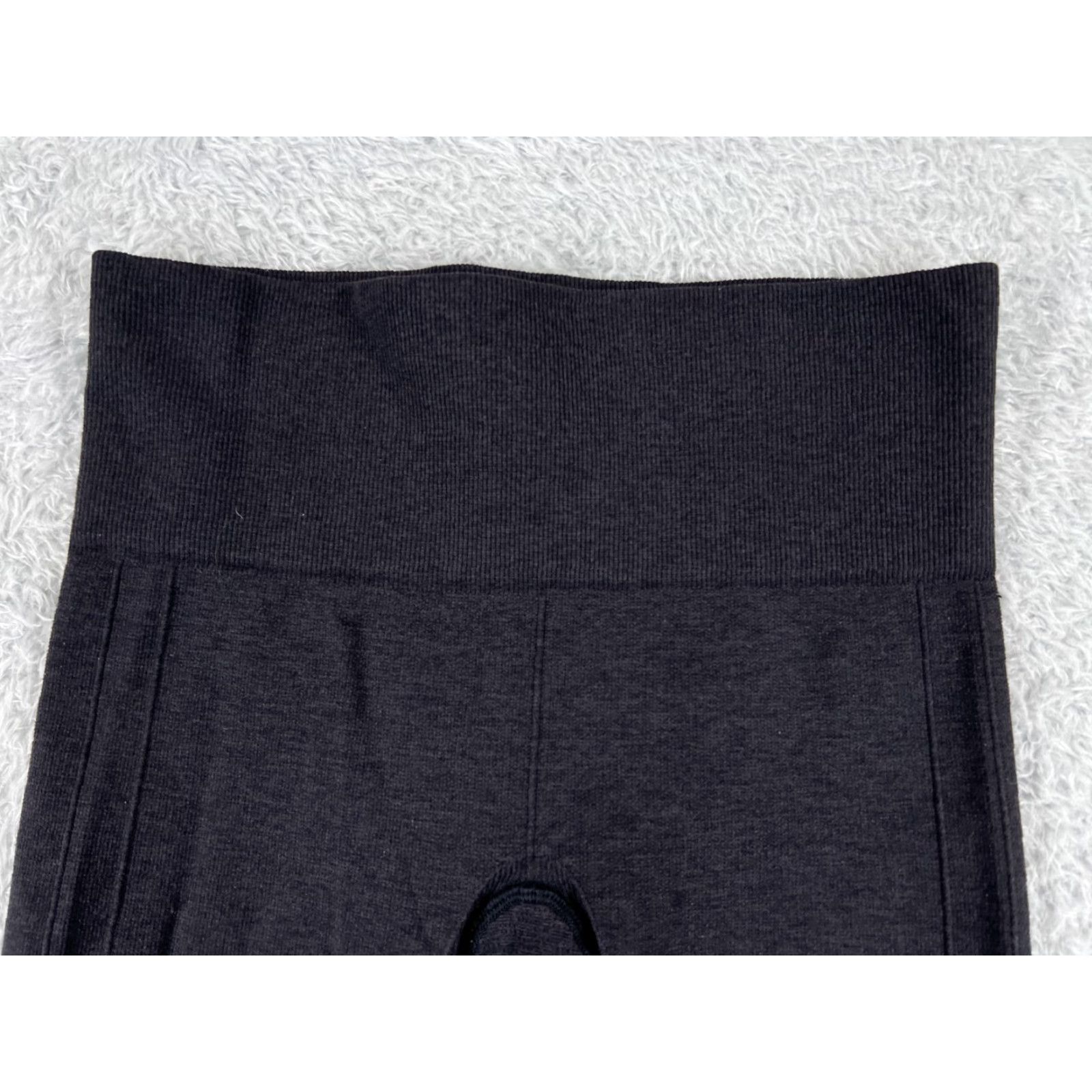 Lululemon Lululemon Pants Womens 2 Gray In The Flow Crop Ruched Gym Yoga Cropped Stretch Straight 2 Regular Womens Size 26" / US 2 / IT 38 - 4 Thumbnail