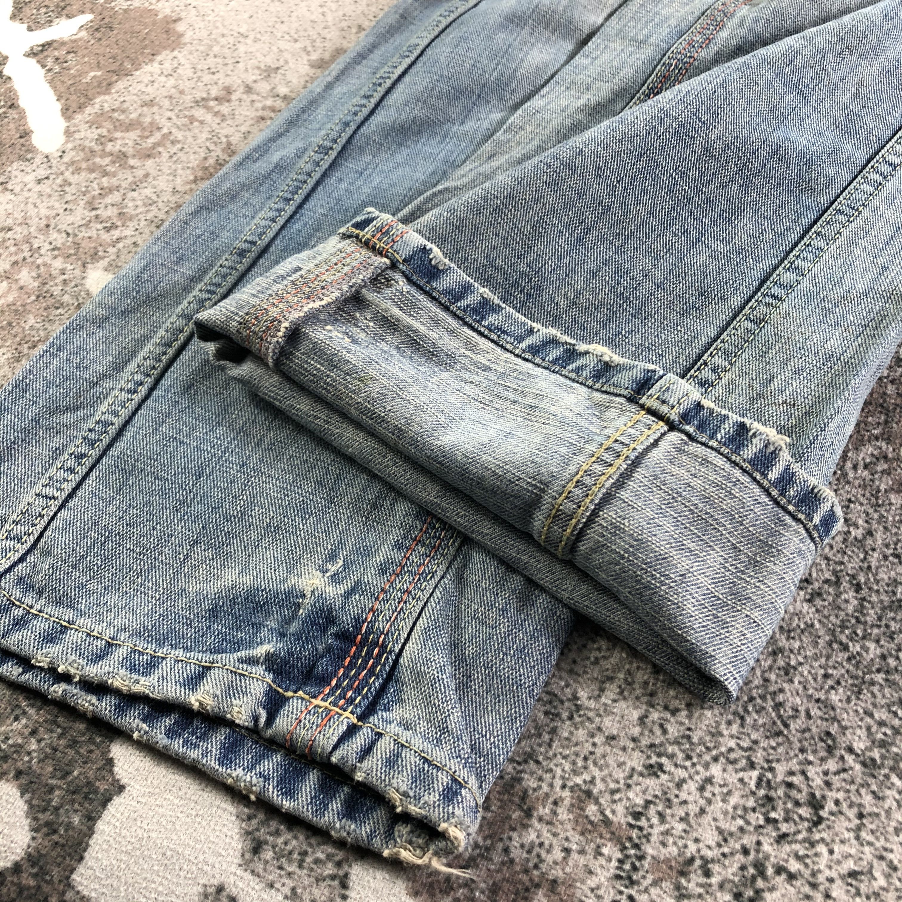 Japanese Brand Vintage Japanese Cube Sugar Jeans Faded Blue Denim KJ2508 Size US 28 / EU 44 - 6 Thumbnail