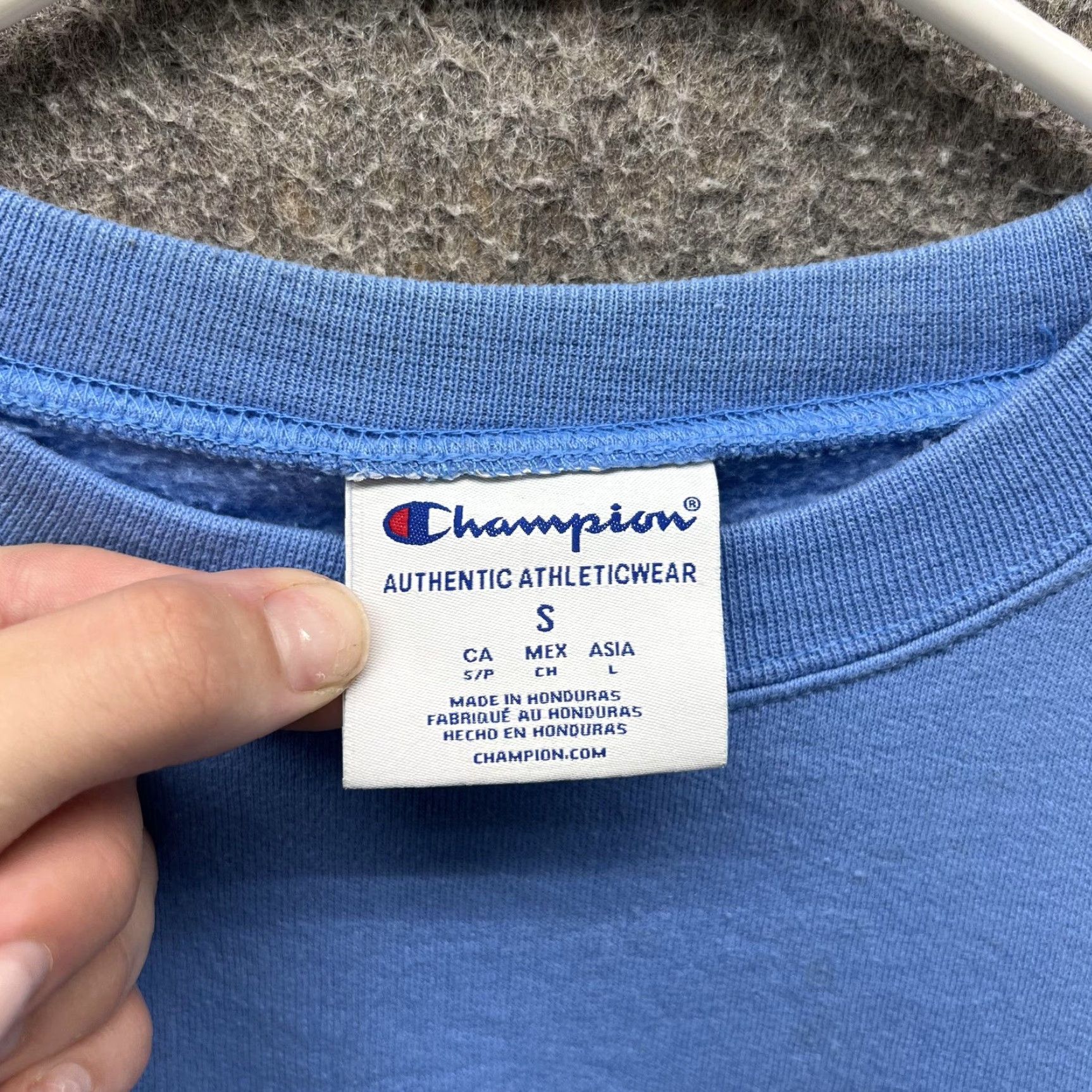 Champion Champion Sweatshirt Mens Small Blue Big Logo Crewneck Pullover Fleece Size US S / EU 44-46 / 1 - 4 Thumbnail
