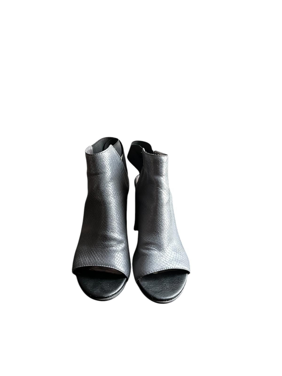 Designer Stylish Grey Open-Toe Heels Size US 6 / IT 36 - 2 Thumbnail