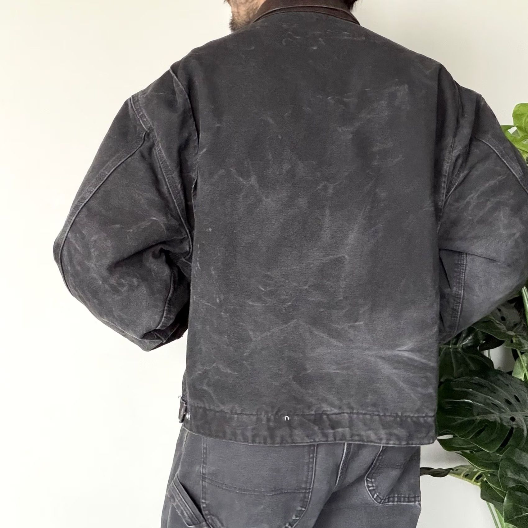 Carhartt VINTAGE Carhartt Jacket 2XL Black Cotton Canvas J97 Lined Polyester Zipper Logo Embroidered Grunge USA 90s Men Overcoat Size US XXL / EU 58 / 5 - 2 Thumbnail