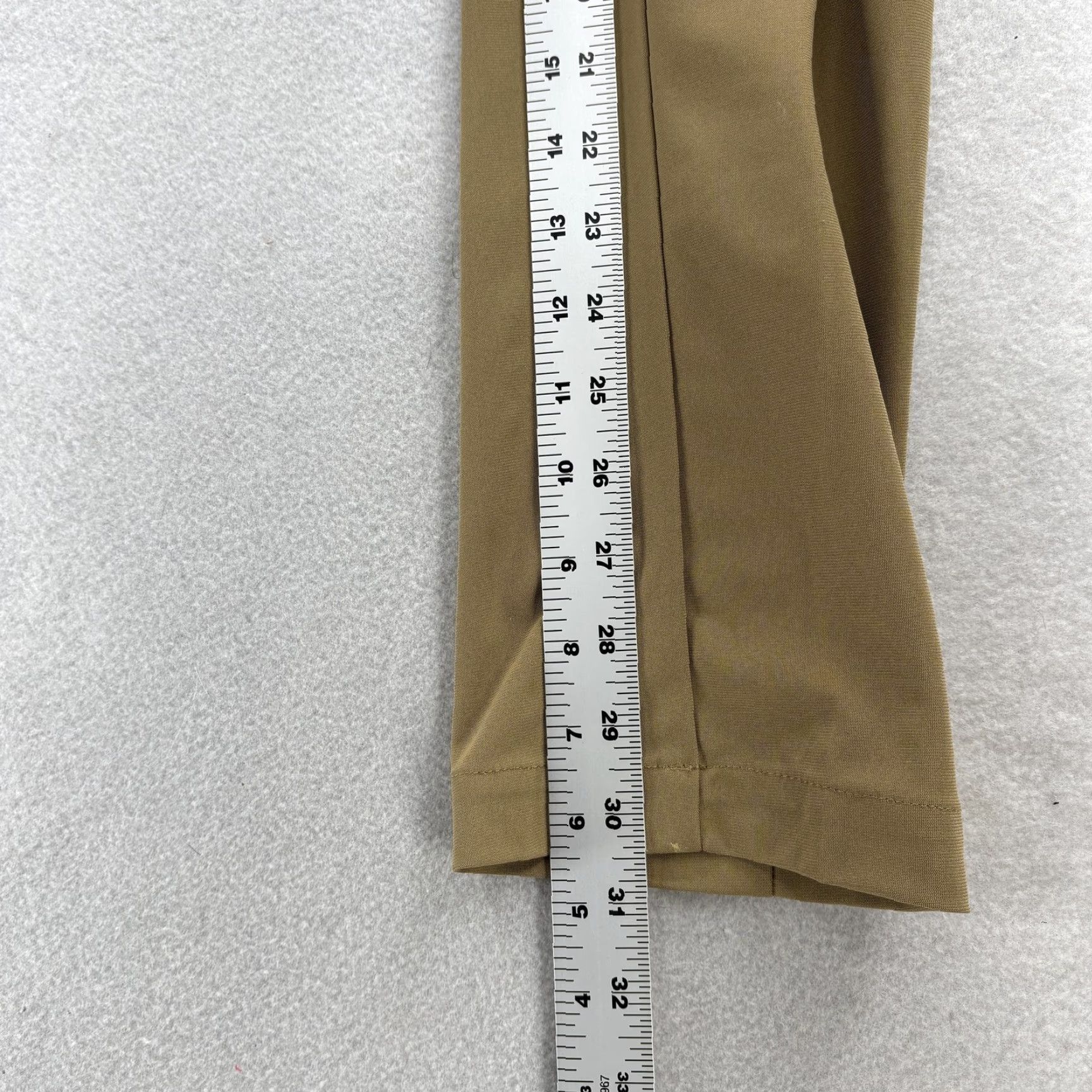Vintage VRST Khakis Pants Mens 30x32 Be ige Stretch Slim Taper 30x30 Pockets Golf Regular Straight Solid 30 Inseam 30 In Spring Summer Fall Mens Size US 30 / EU 46 - 7 Thumbnail