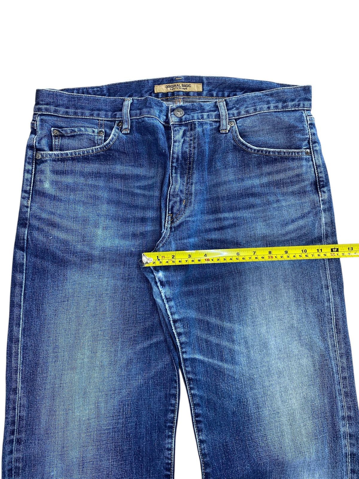 Uniqlo Uniqlo Blue Wash Whiskers Style Loose Jeans Size US 36 / EU 52 - 10 Thumbnail