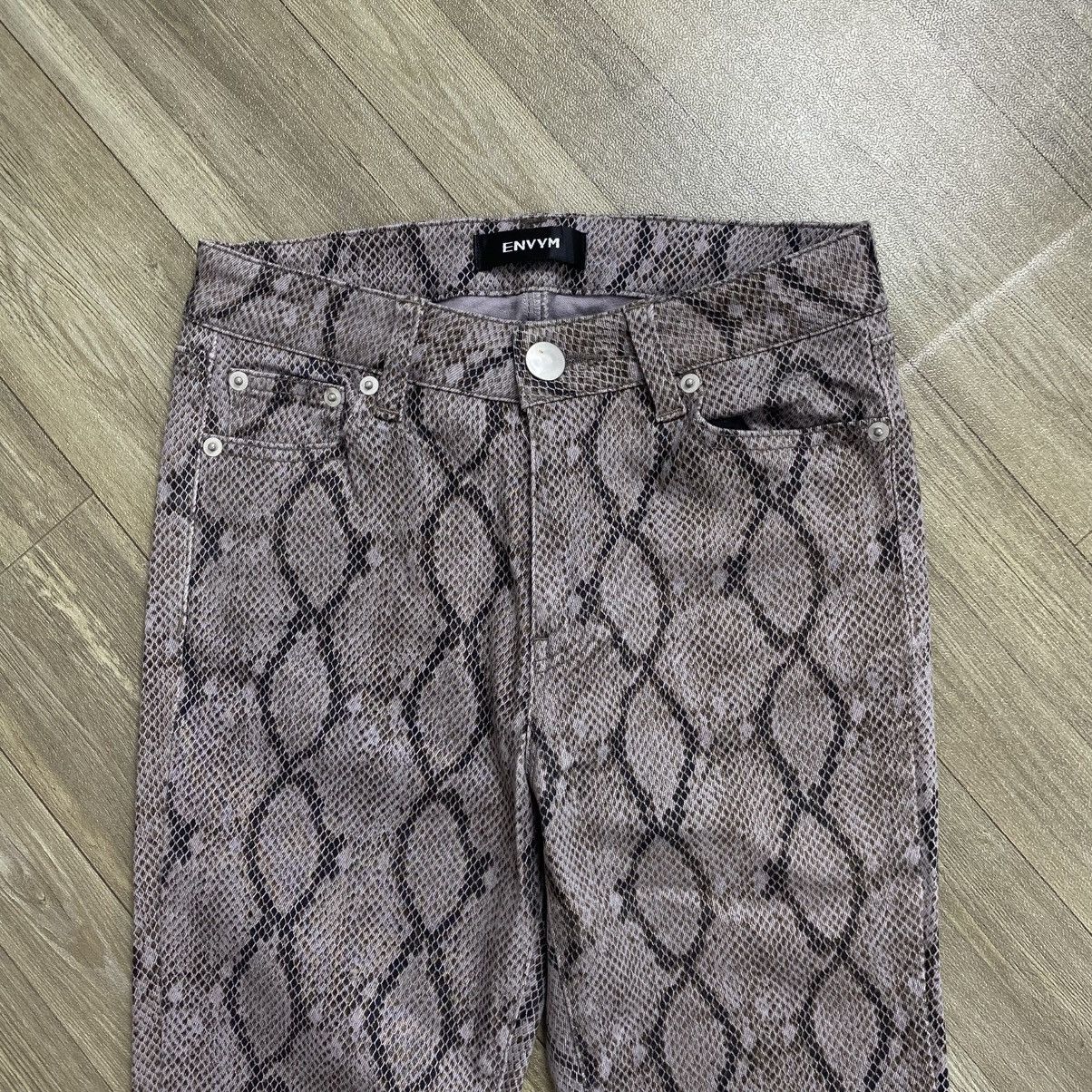 Hysteric Glamour × Japanese Brand Envym snake skin flare jeans pant Size US 26 / EU 42 - 2 Thumbnail