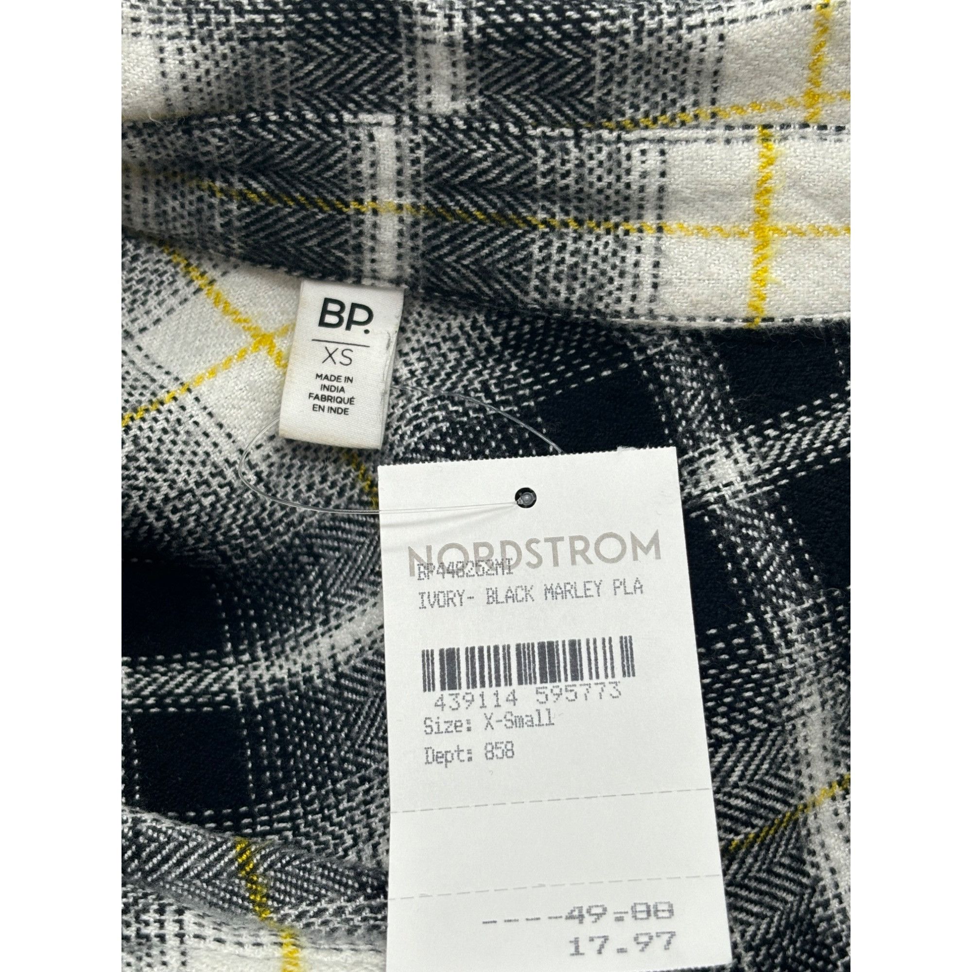 Other BP. Boyfriend Plaid Button-up Shirt in Ivory- Black Marley P Size XS / US 0-2 / IT 36-38 - 7 Thumbnail