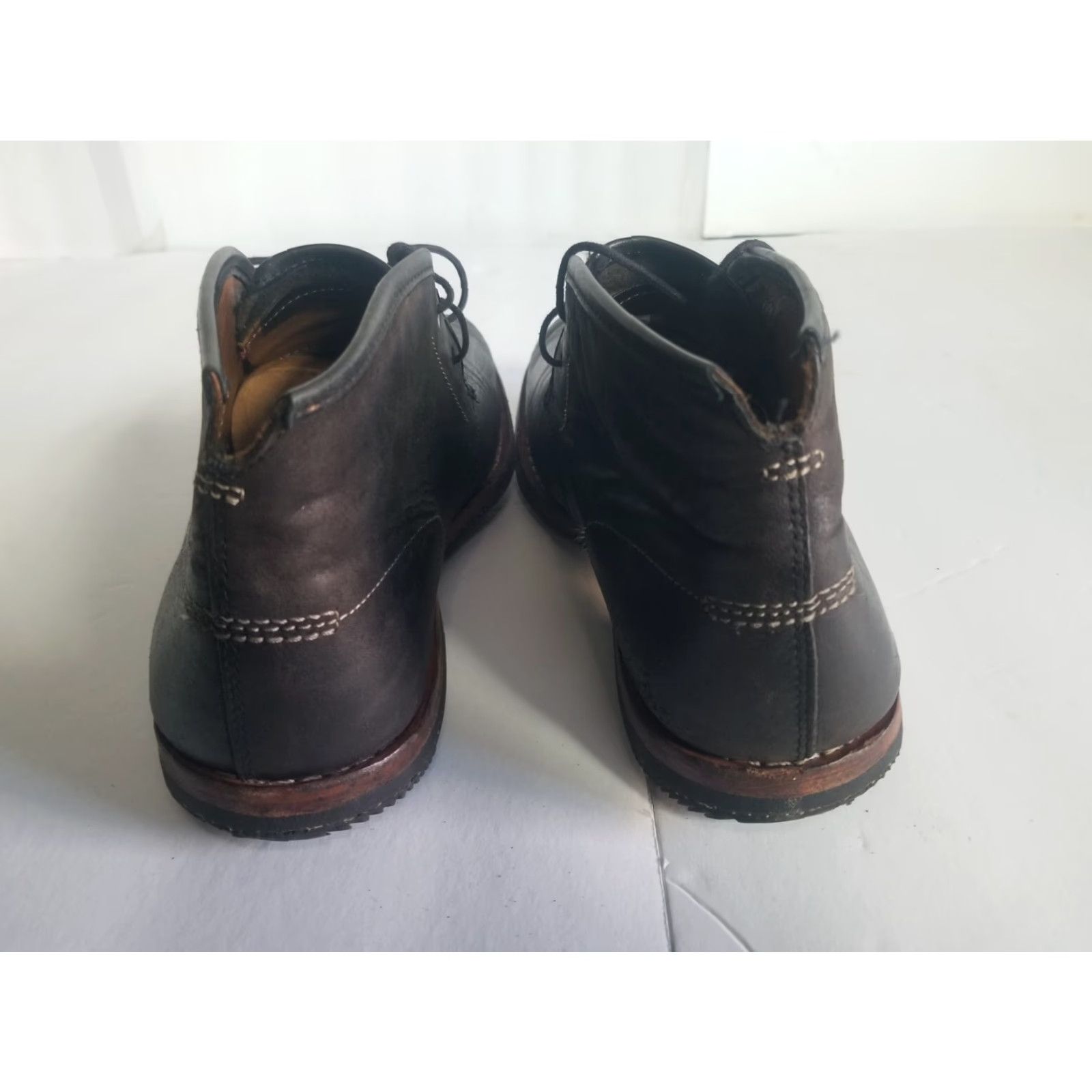 Timberland Timberland Boot Company Chukka Boot Ankle Lace Up Black Size 9 Men Leather Upper Leather Outsole Boot Modern Wodehouse Size US 9 / EU 42 - 3 Thumbnail