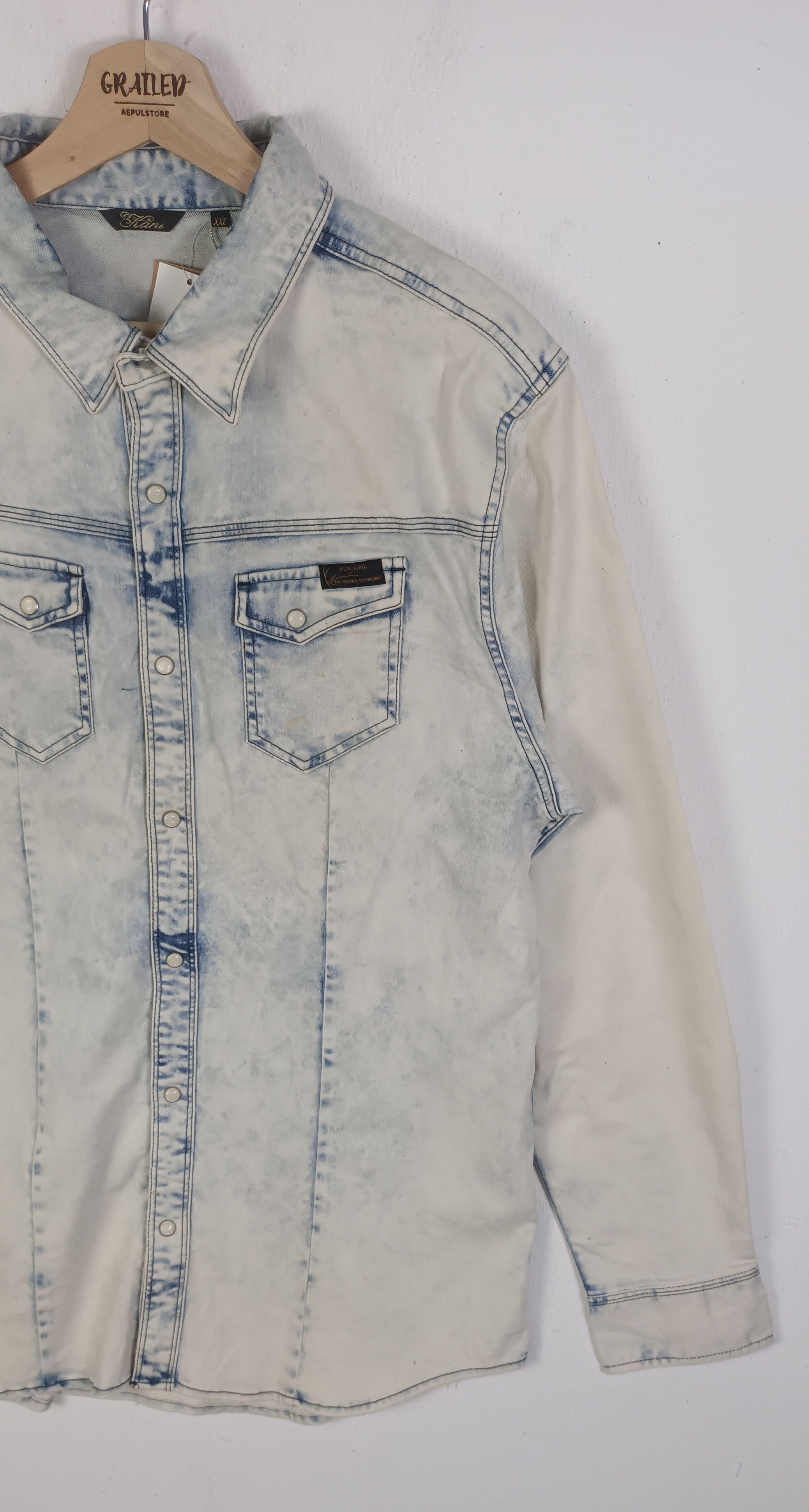 Karl Kani Karl Kani Western Rock Button Denim With Tag Size US M / EU 48-50 / 2 - 4 Thumbnail