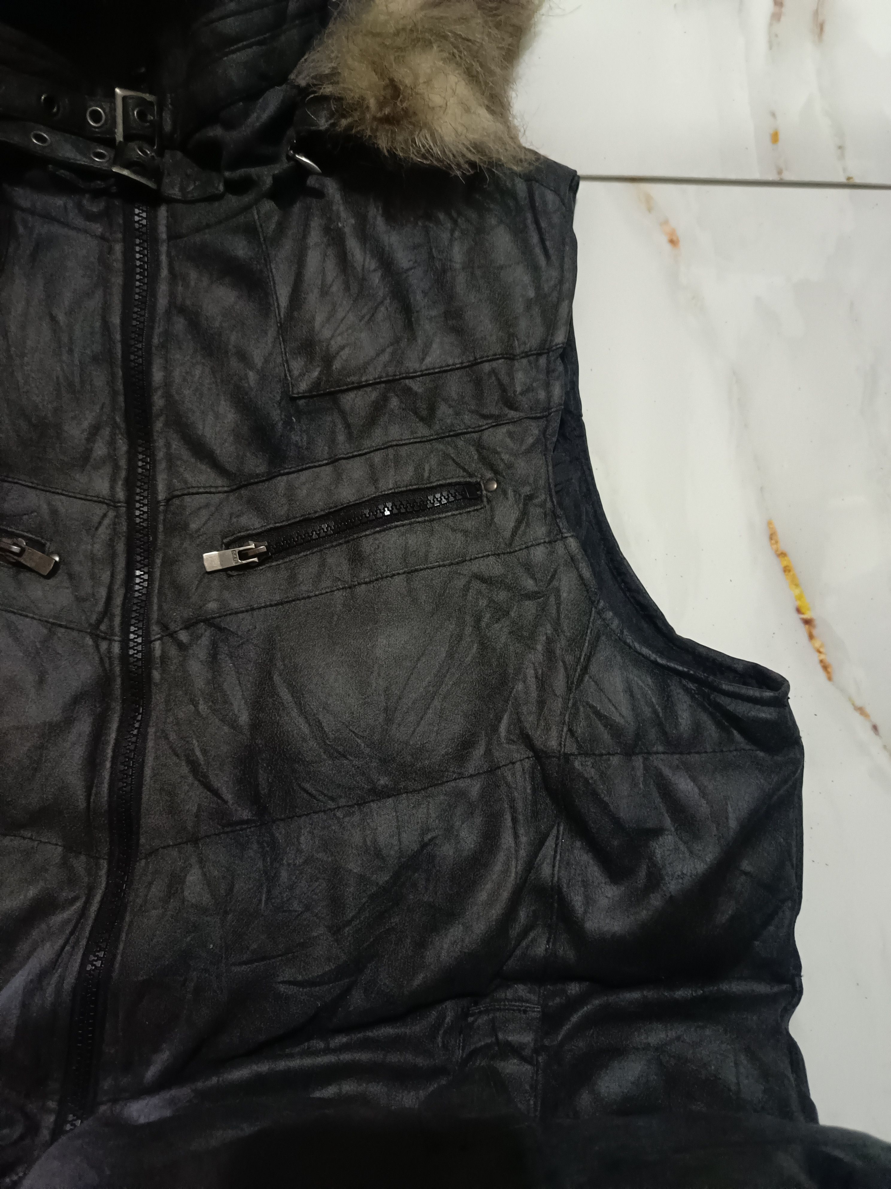 BUFFALO BOBS Japanese puffer fur vest hoodie removable Size US XL / EU 56 / 4 - 4 Thumbnail