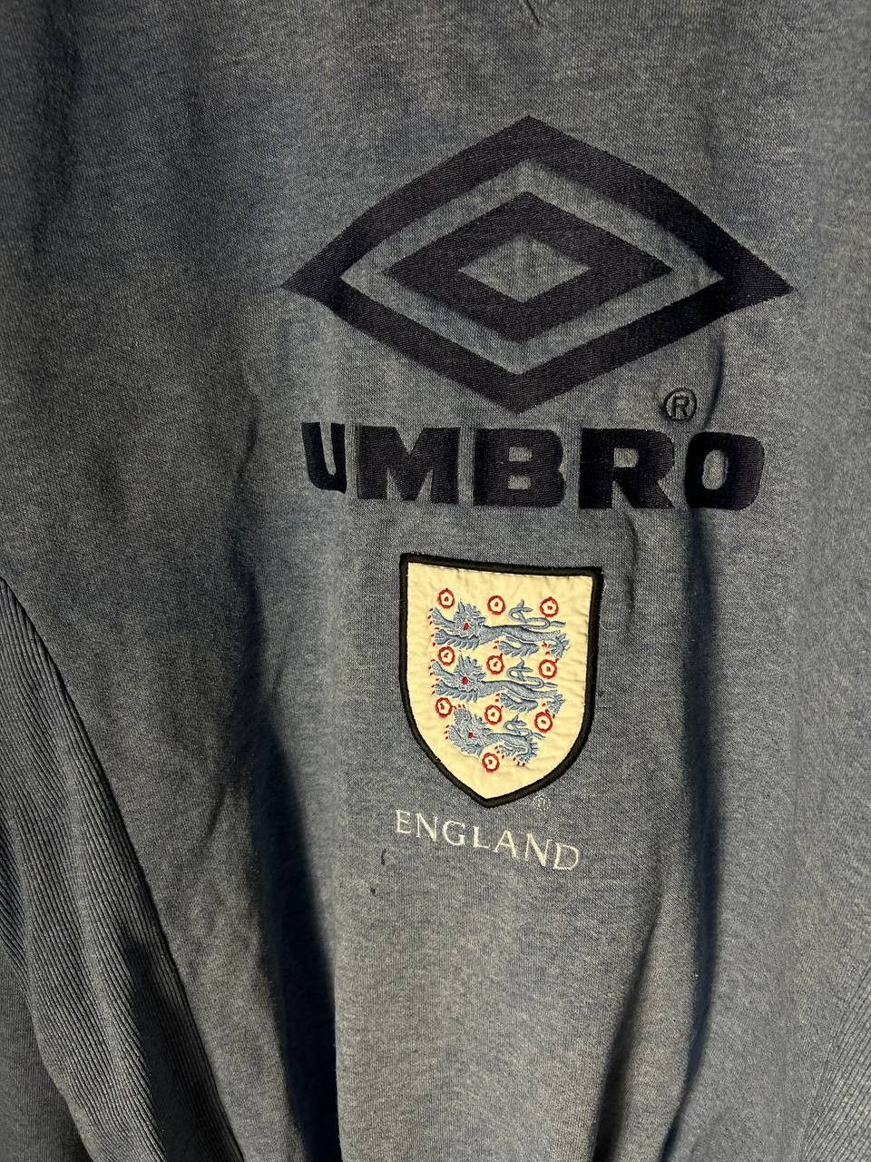 Umbro VINTAGE UMBRO ENGLAND RETRO SOCCER JERSEY MANCHESTER Y2K 90s Size US L / EU 52-54 / 3 - 5 Thumbnail