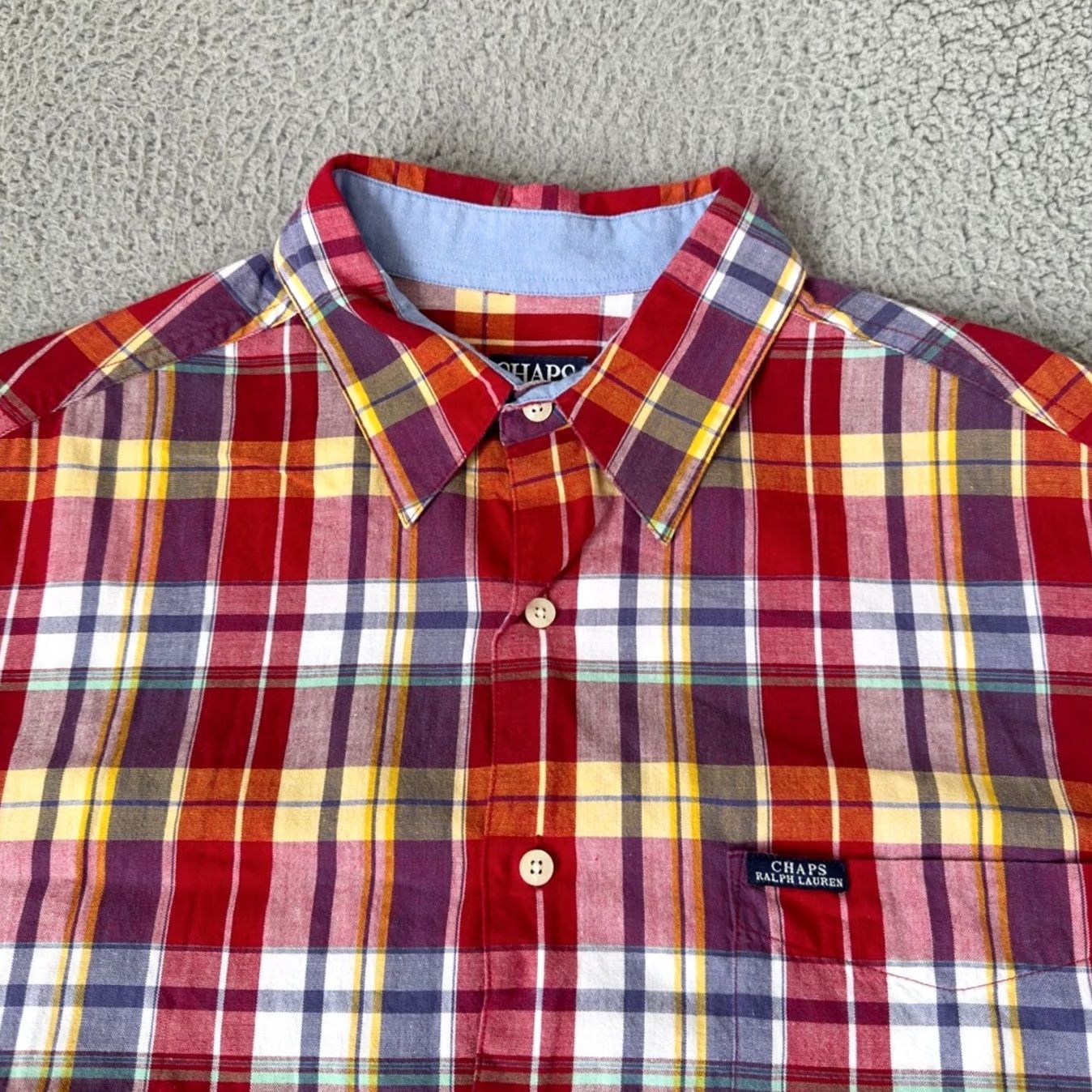 Ralph Lauren VINTAGE Ralph Lauren Chaps Shirt Men L Red Blue Plaid 90s Button-Up Short Sleeve Collared 1A Size US L / EU 52-54 / 3 - 3 Thumbnail
