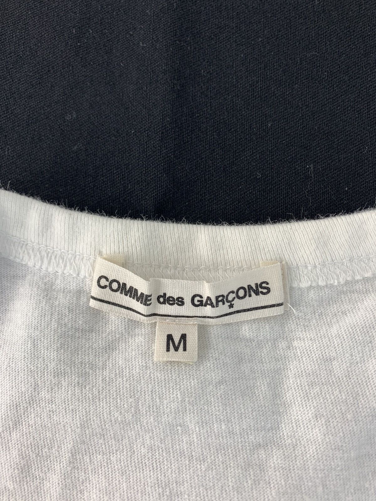 Comme des Garcons Comme Des Garçons X Disney Frozen Animated Crewneck Tee Size M / US 6-8 / IT 42-44 - 5 Thumbnail