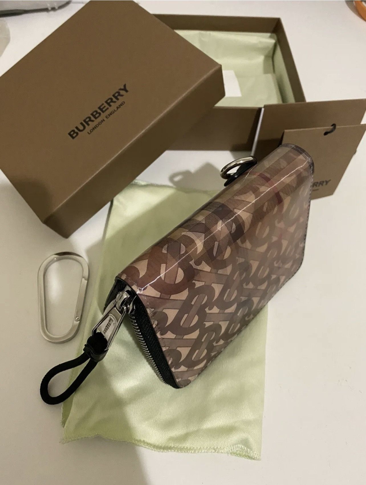 Burberry Hologram Bifold & Zipped Wallets Price, Drops