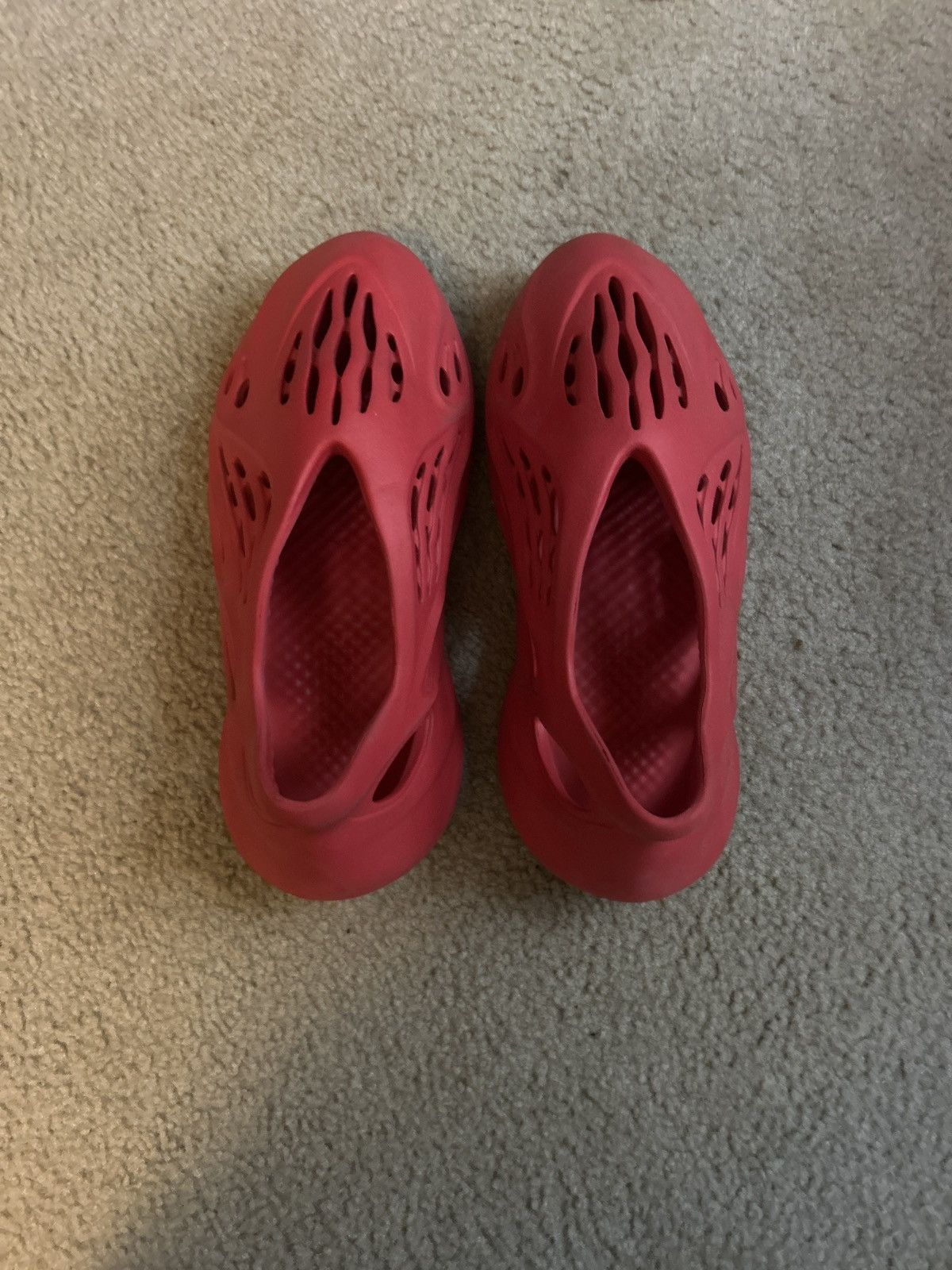 Kanye West Yeezy Foam Runners vermillion Size US 11 / EU 44 - 1 Thumbnail