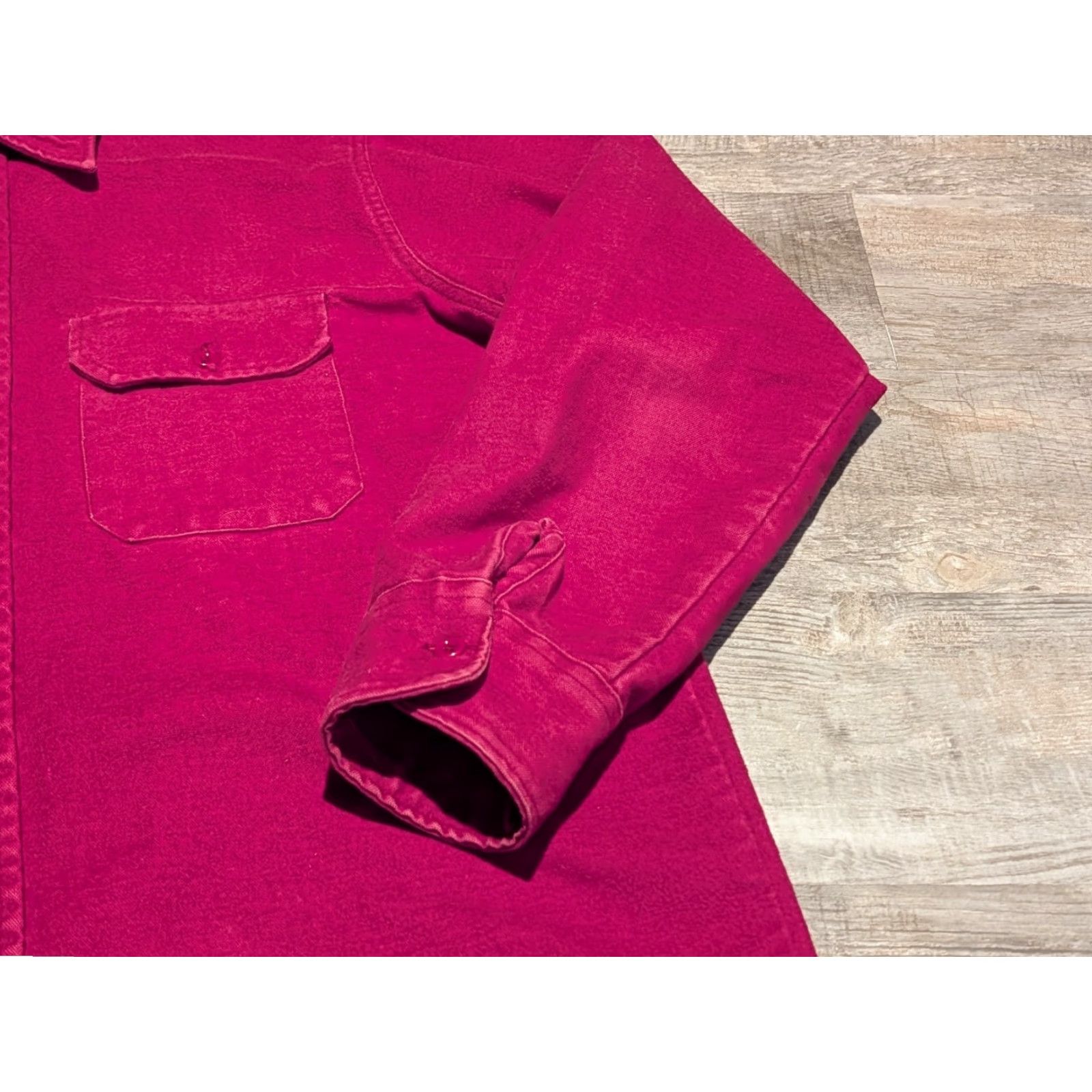 Vintage VINTAGE Frostproof Button-Up Shirt Mens Large Red Chamois Cotton 1970s 80s USA Made Size US L / EU 52-54 / 3 - 3 Thumbnail