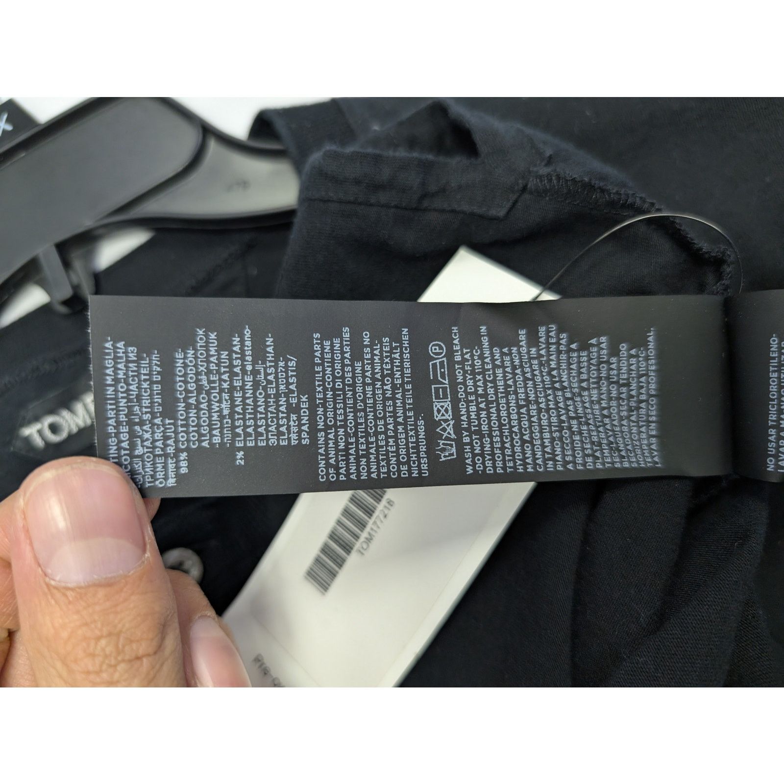 Tom Ford o1rshd1 CC20 Henely Shirt in Black Size US M / EU 48-50 / 2 - 19 Thumbnail