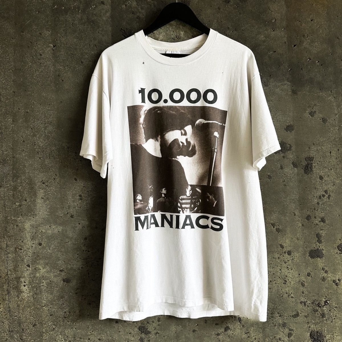 Band Tees 10.000 MANIACS 1993 Summer Tour T-Shirt Size US XL / EU 56 / 4 - 1 Thumbnail