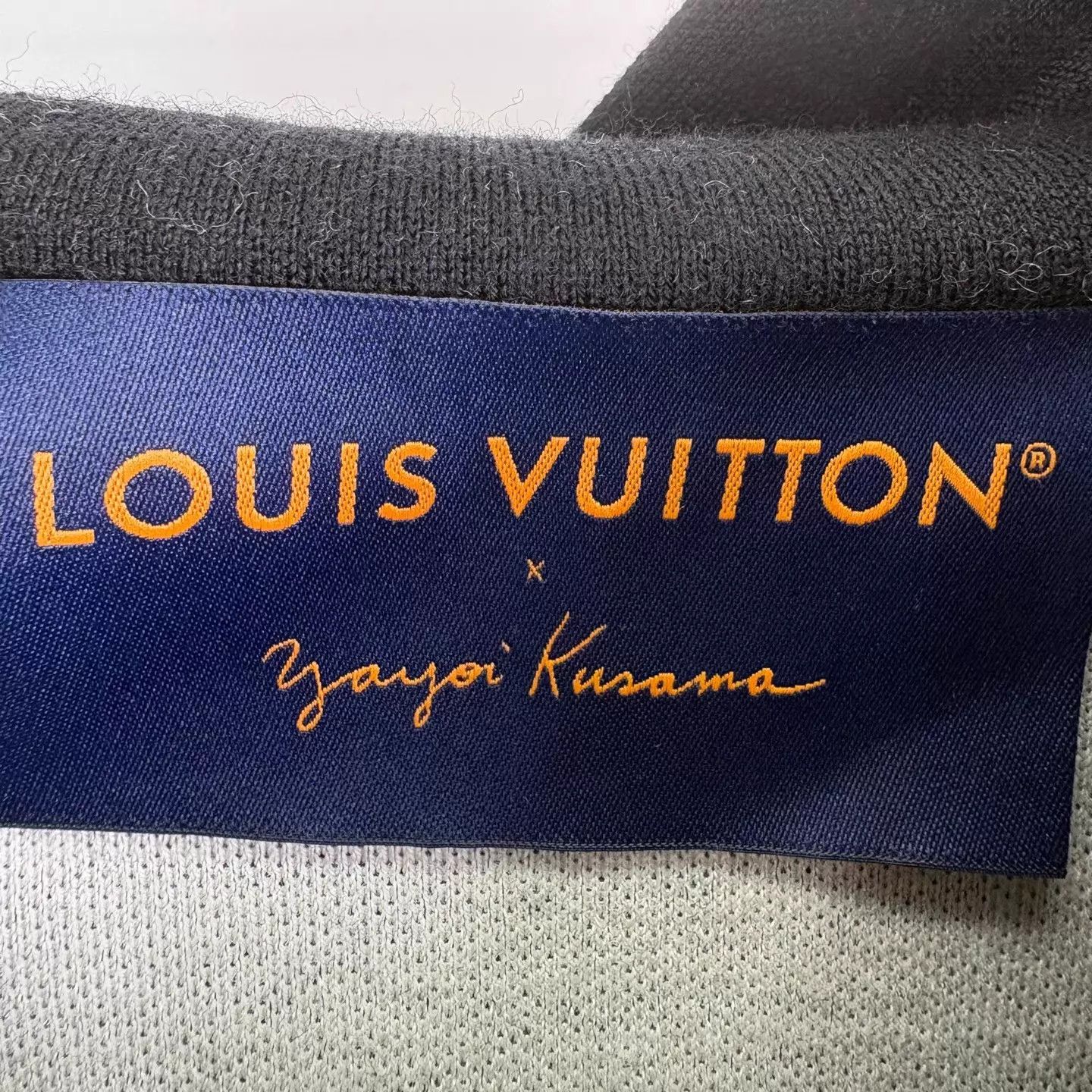Louis Vuitton LV Yayoi Kusama x Zip Hoodie L new 95wool5nylon Size US L / EU 52-54 / 3 - 5 Thumbnail