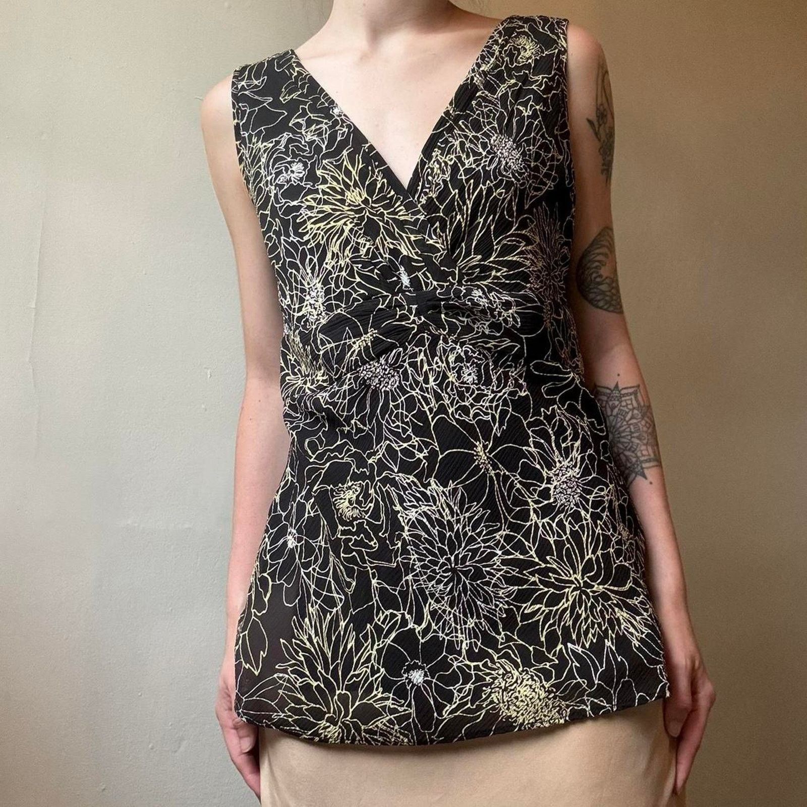 Vintage Vintage Casual Corner Annex Floral Sleeveless Blouse Medium Size M / US 6-8 / IT 42-44 - 7 Thumbnail
