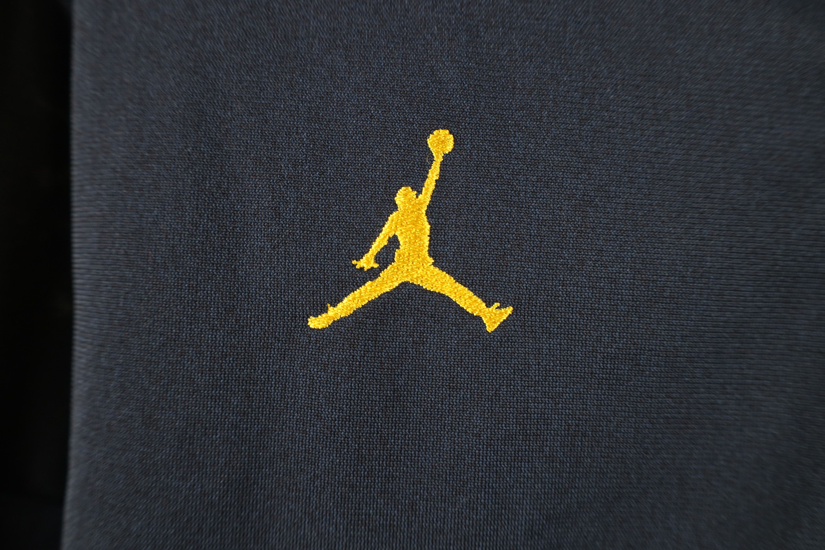 Nike Nike Air Jordan University of Michigan Football Jacket Top Size US L / EU 52-54 / 3 - 6 Thumbnail