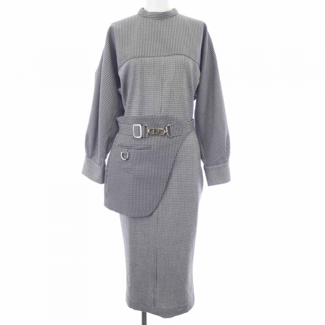 Fendi Fendi Fendi Dress Others Dresses FDB877AKSM DUTY FREE for USA Size ONE SIZE - 1 Thumbnail