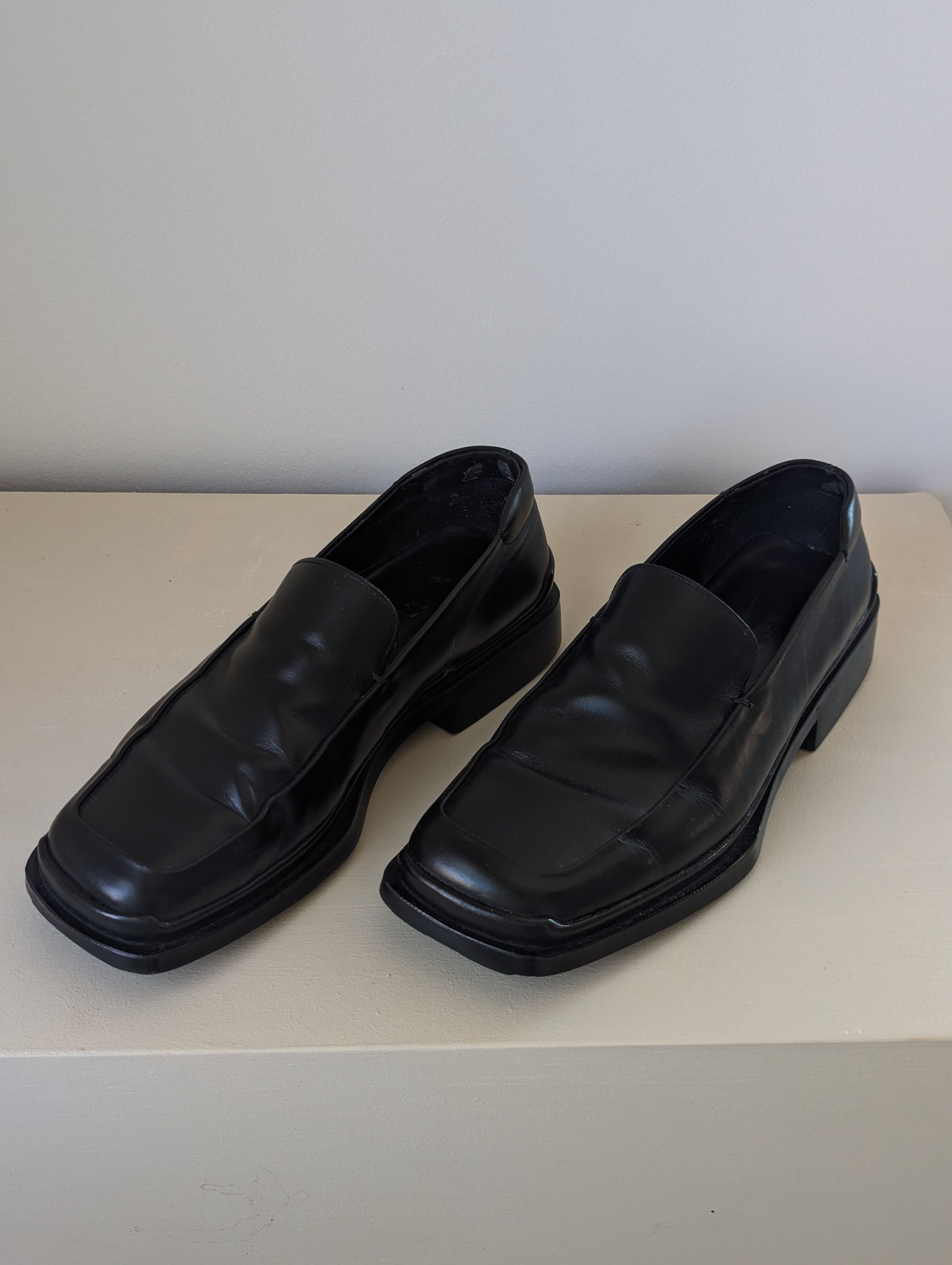 靴 archive prada square toe leather loafer Prada Prada men FW 1999 squared toe loafers archive | Grailed