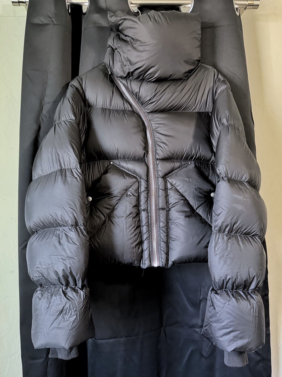 Rick Owens Rick Owens Goose Down Asymmetric Zipper Mountain Puffer Size US S / EU 44-46 / 1 - 1 Thumbnail