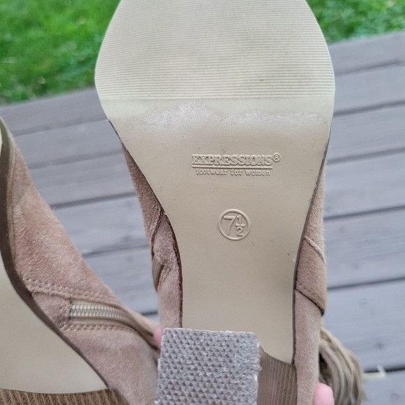 Vintage Vintage 90s y2k Camel Tan Suede Leather Fringe Western Boho Size US 7.5 / IT 37.5 - 7 Thumbnail