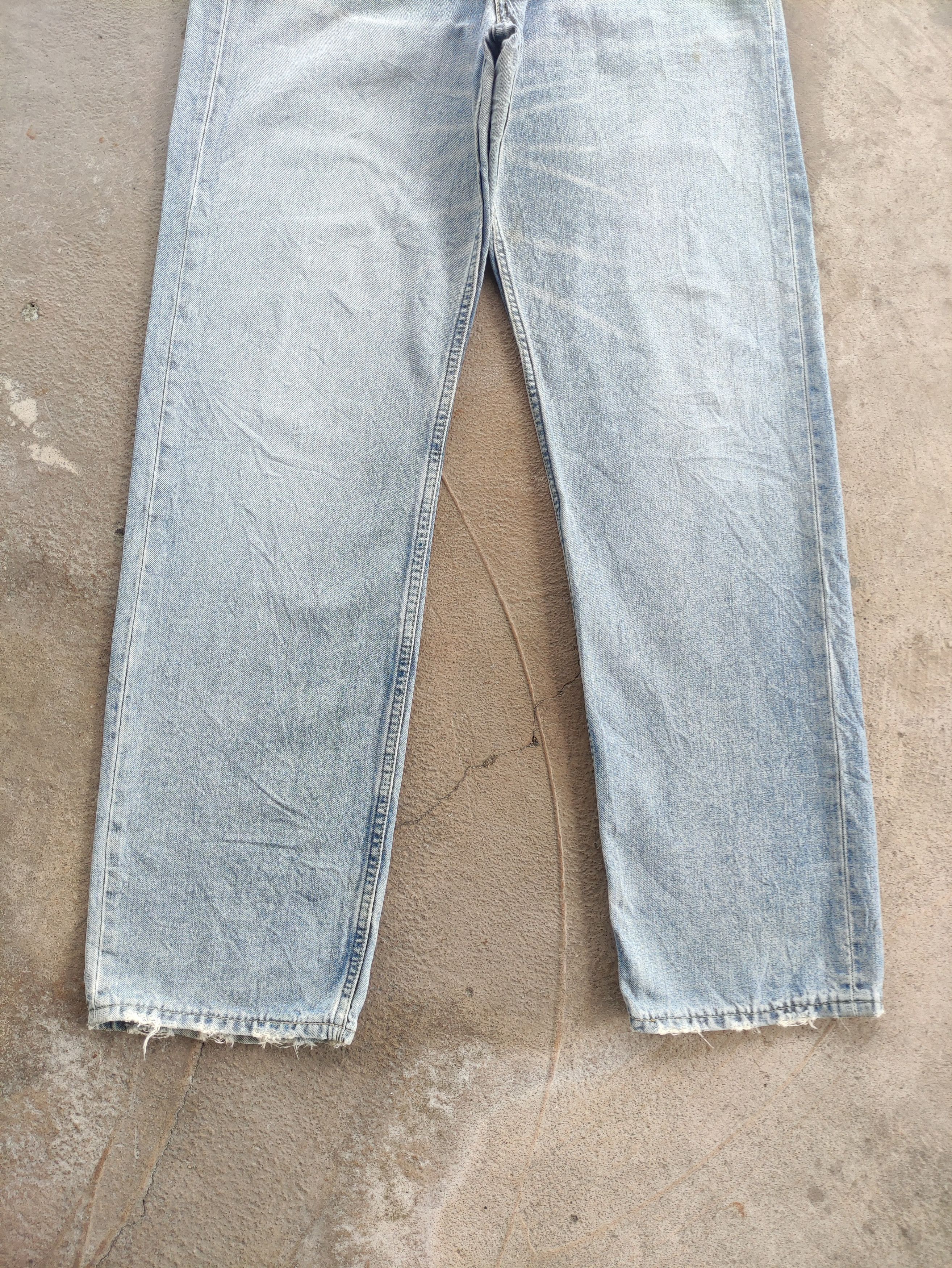 Japanese Brand Vintage Japanese Baggy Jean Distressed faded Denim Pants Size US 34 / EU 50 - 4 Thumbnail